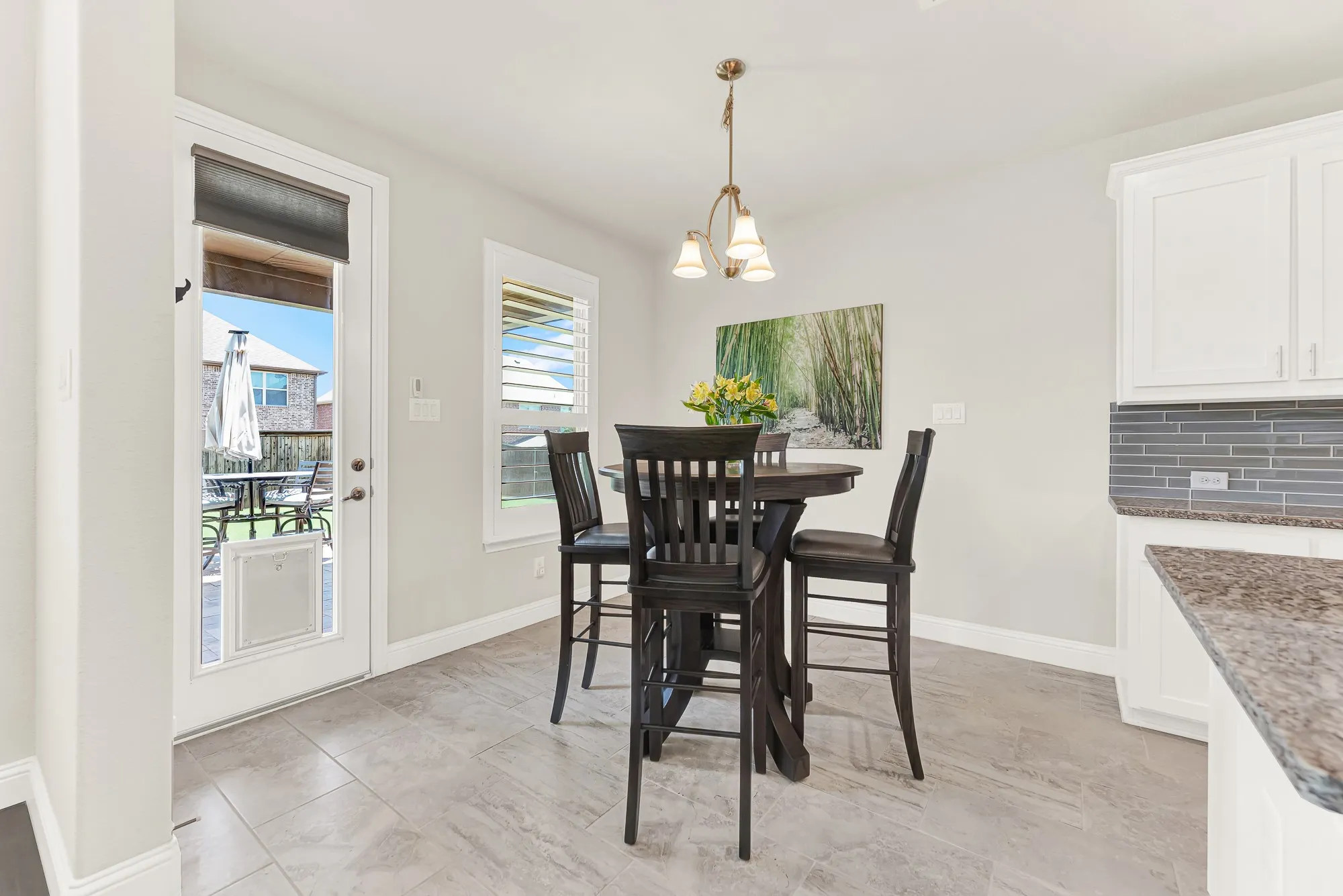 Single Family Residence For Sale in Collin County , 13882 Gibraltar Lane, Frisco, Texas 75035, 5 Bedroom, 5 Bathroom, 2 Garage spaces, 3,582 Sqft, built in 2016, mls#21316015, Real Estate Agent in Frisco, Homes For Sale in Collin county, Homes For Sale in Frisco, Realtor in Frisco Texas, Real Estate Brokerage Independent Realty Texas, Luminita Cordes Realtor