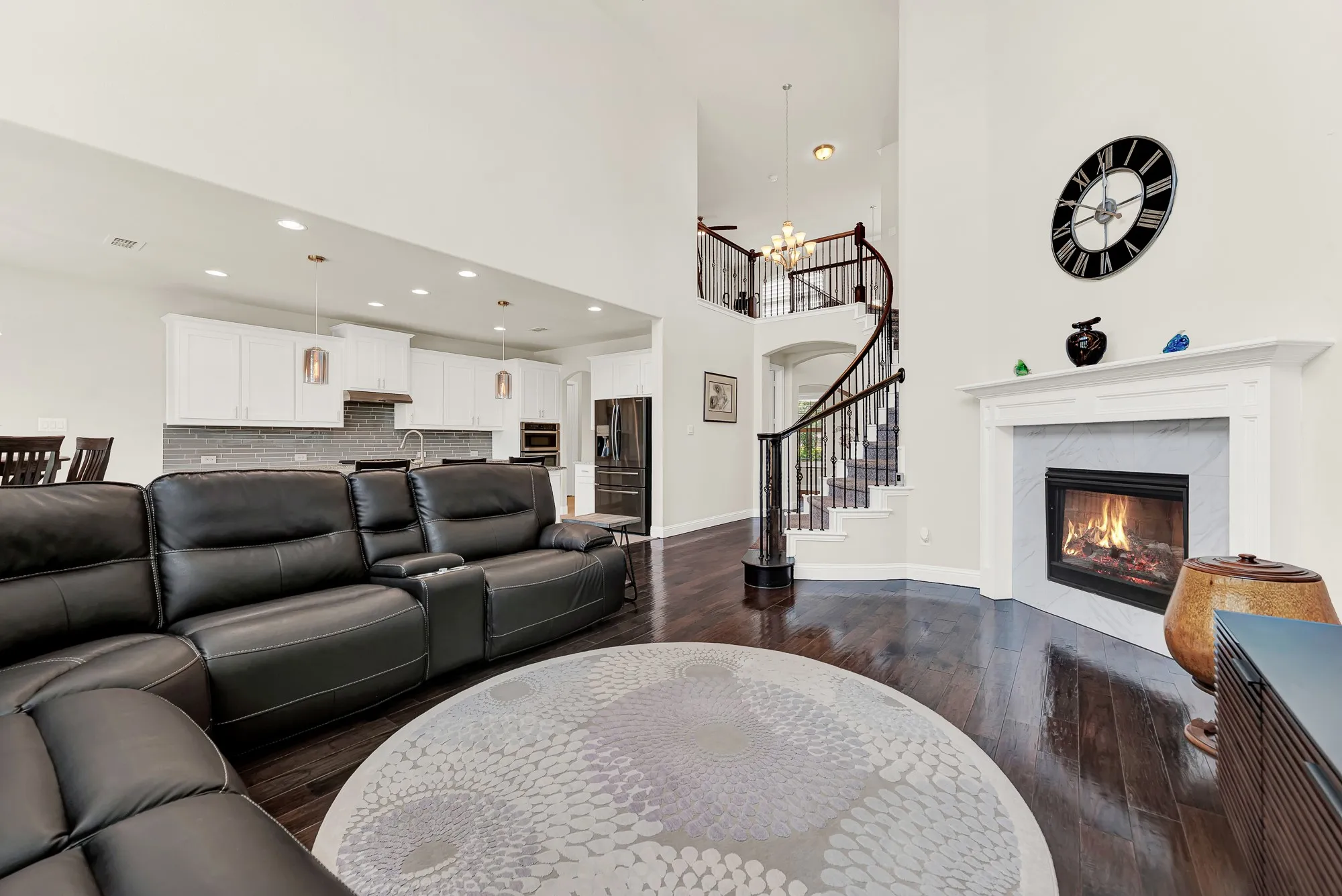 Single Family Residence For Sale in Collin County , 13882 Gibraltar Lane, Frisco, Texas 75035, 5 Bedroom, 5 Bathroom, 2 Garage spaces, 3,582 Sqft, built in 2016, mls#21316015, Real Estate Agent in Frisco, Homes For Sale in Collin county, Homes For Sale in Frisco, Realtor in Frisco Texas, Real Estate Brokerage Independent Realty Texas, Luminita Cordes Realtor