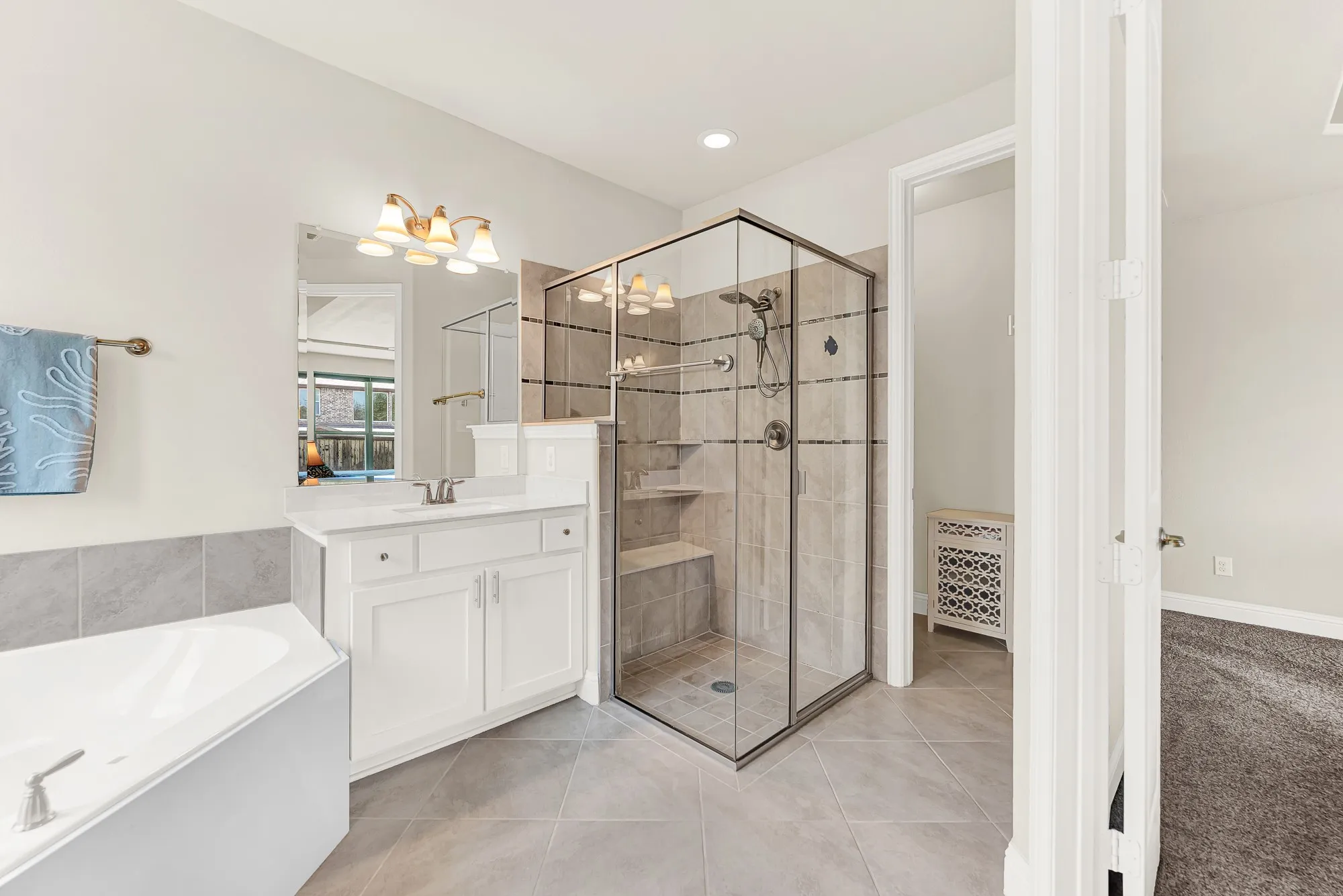 Single Family Residence For Sale in Collin County , 13882 Gibraltar Lane, Frisco, Texas 75035, 5 Bedroom, 5 Bathroom, 2 Garage spaces, 3,582 Sqft, built in 2016, mls#21316015, Real Estate Agent in Frisco, Homes For Sale in Collin county, Homes For Sale in Frisco, Realtor in Frisco Texas, Real Estate Brokerage Independent Realty Texas, Luminita Cordes Realtor