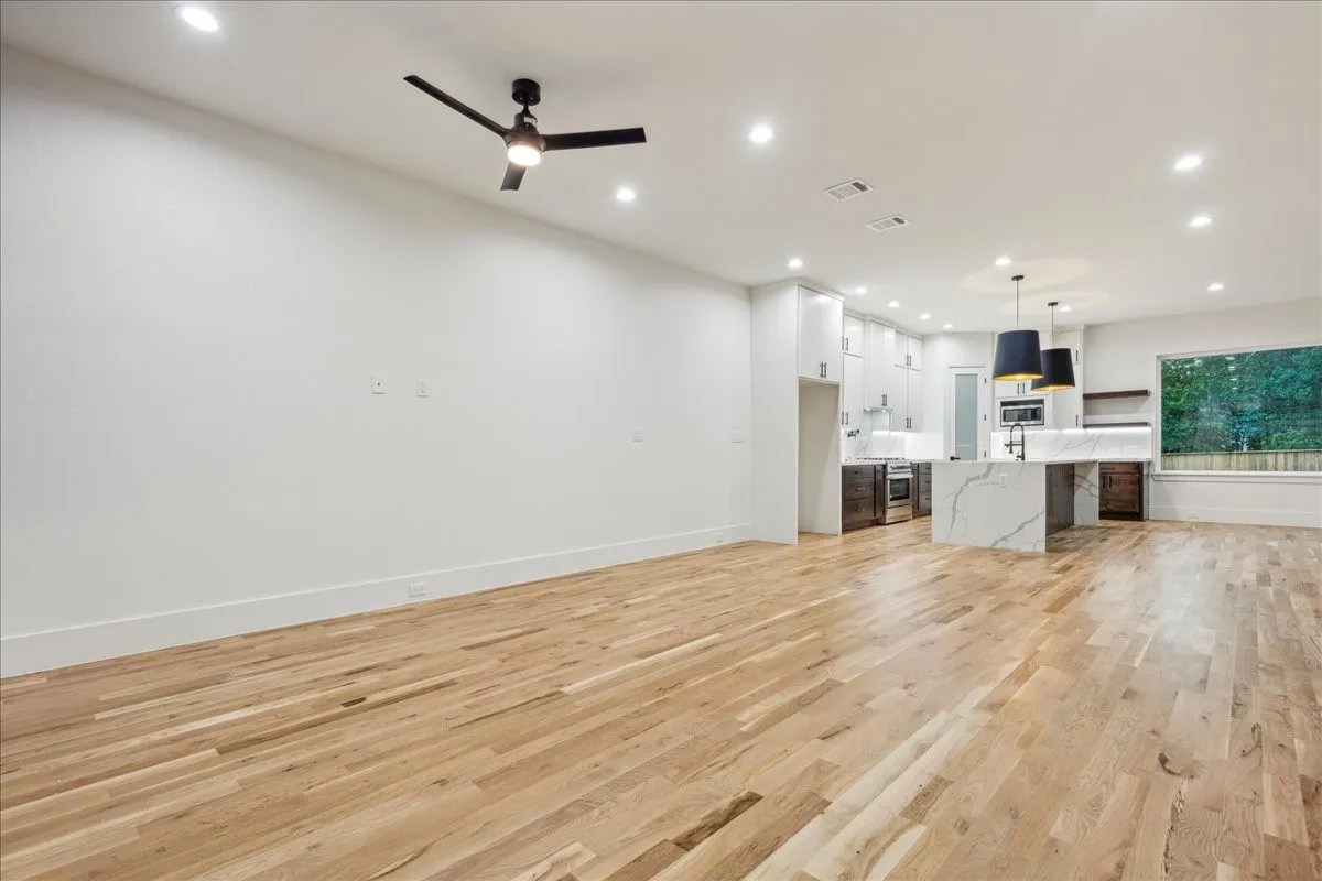 Single Family Residence For Rent in Dallas County , 2327 Vagas Street 102, Dallas, Texas 75219, 4 Bedrooms, 4 Bathrooms, 2 Garage spaces, 3,087 Sqft, built in 2024, Price $4,975, mls#21318540, Real Estate Agent in Dallas, Homes For Rent in Dallas county, Homes For Rent in Dallas, Realtor in Dallas Texas, Real Estate Brokerage Independent Realty Texas, Luminita Cordes Realtor