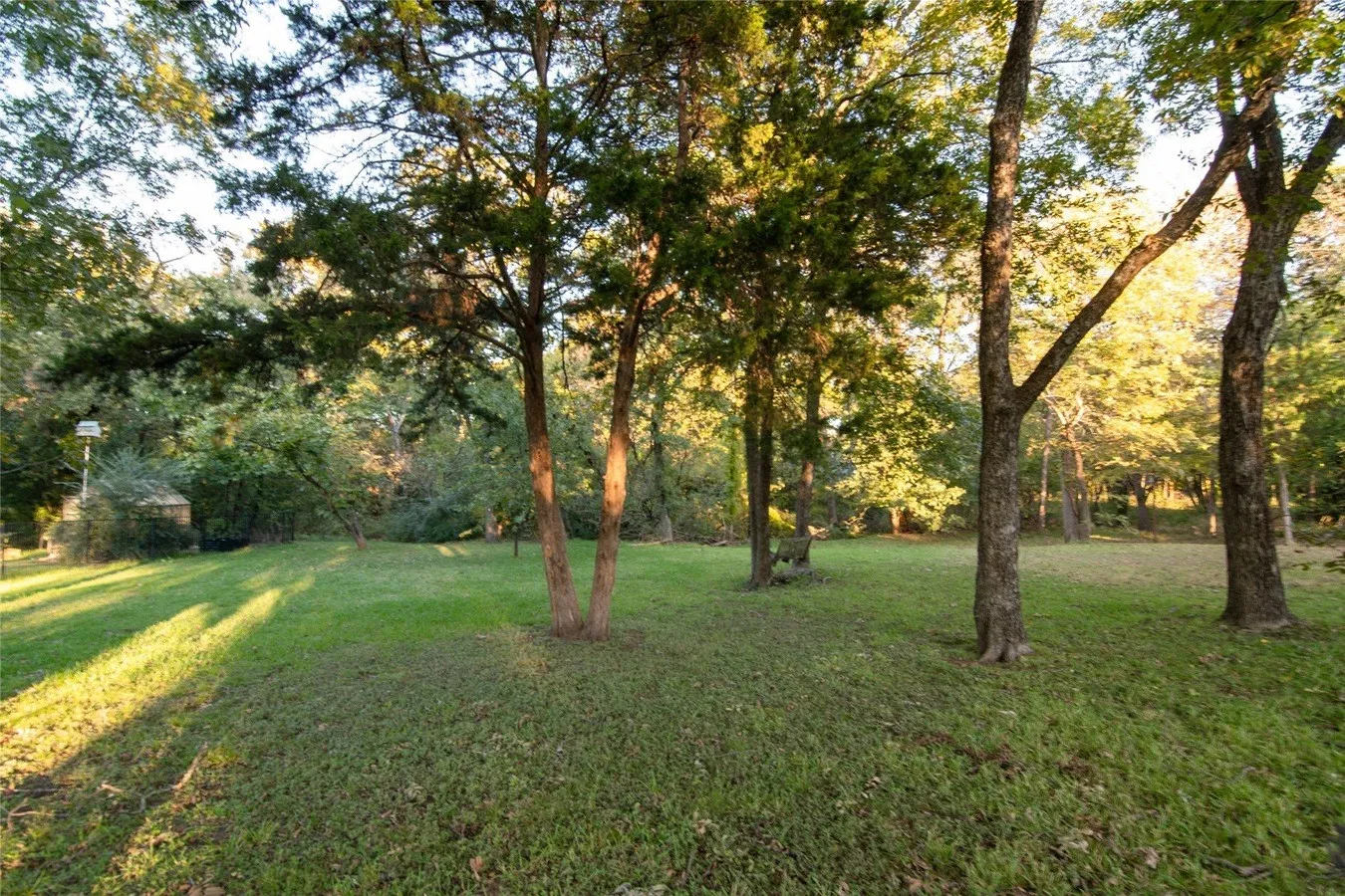 Unimproved Land For Sale in Tarrant County , 1633 Mockingbird Lane, Southlake, Texas 76092, 0, 0, Garage spaces, 0 Sqft, built in 1983, mls#21318614, Real Estate Agent in Southlake, Homes For Sale in Tarrant county, Homes For Sale in Southlake, Realtor in Southlake Texas, Real Estate Brokerage Independent Realty Texas, Luminita Cordes Realtor