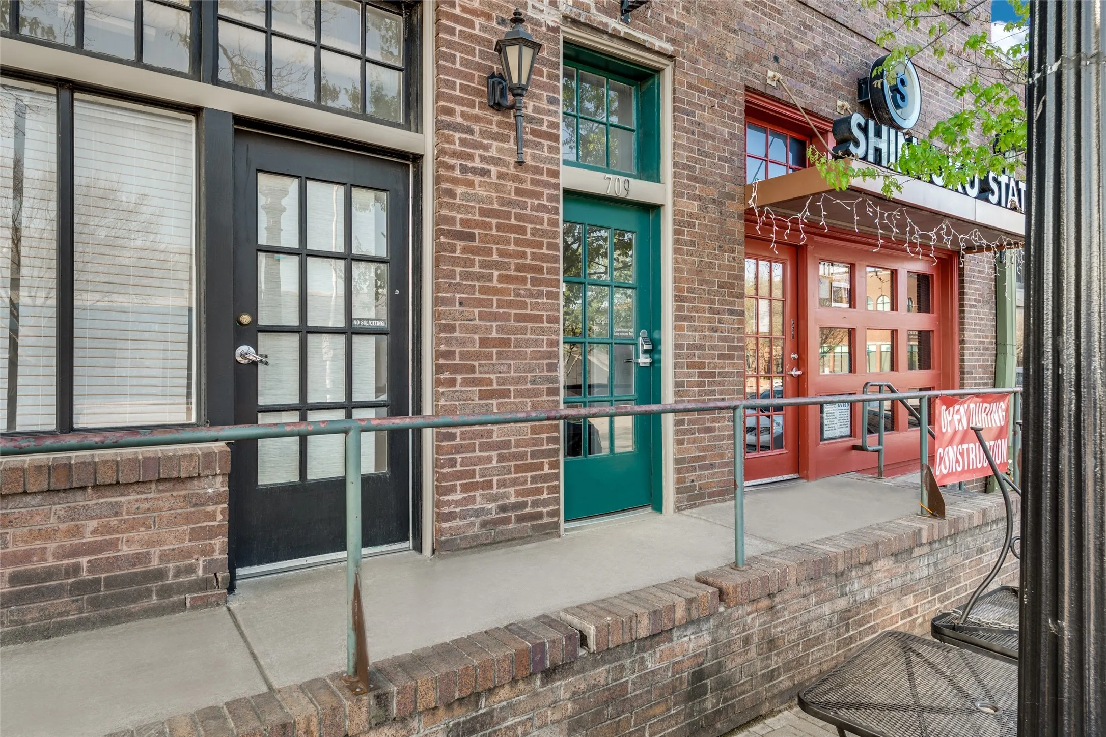 Apartment For Rent in Tarrant County , 709 W Magnolia Avenue 217, Fort Worth, Texas 76104, 0, 1 Bathroom, Garage spaces, 1,098 Sqft, built in 1929, mls#21318615, Real Estate Agent in Fort Worth, Homes For Rent in Tarrant county, Homes For Rent in Fort Worth, Realtor in Fort Worth Texas, Real Estate Brokerage Independent Realty Texas, Luminita Cordes Realtor