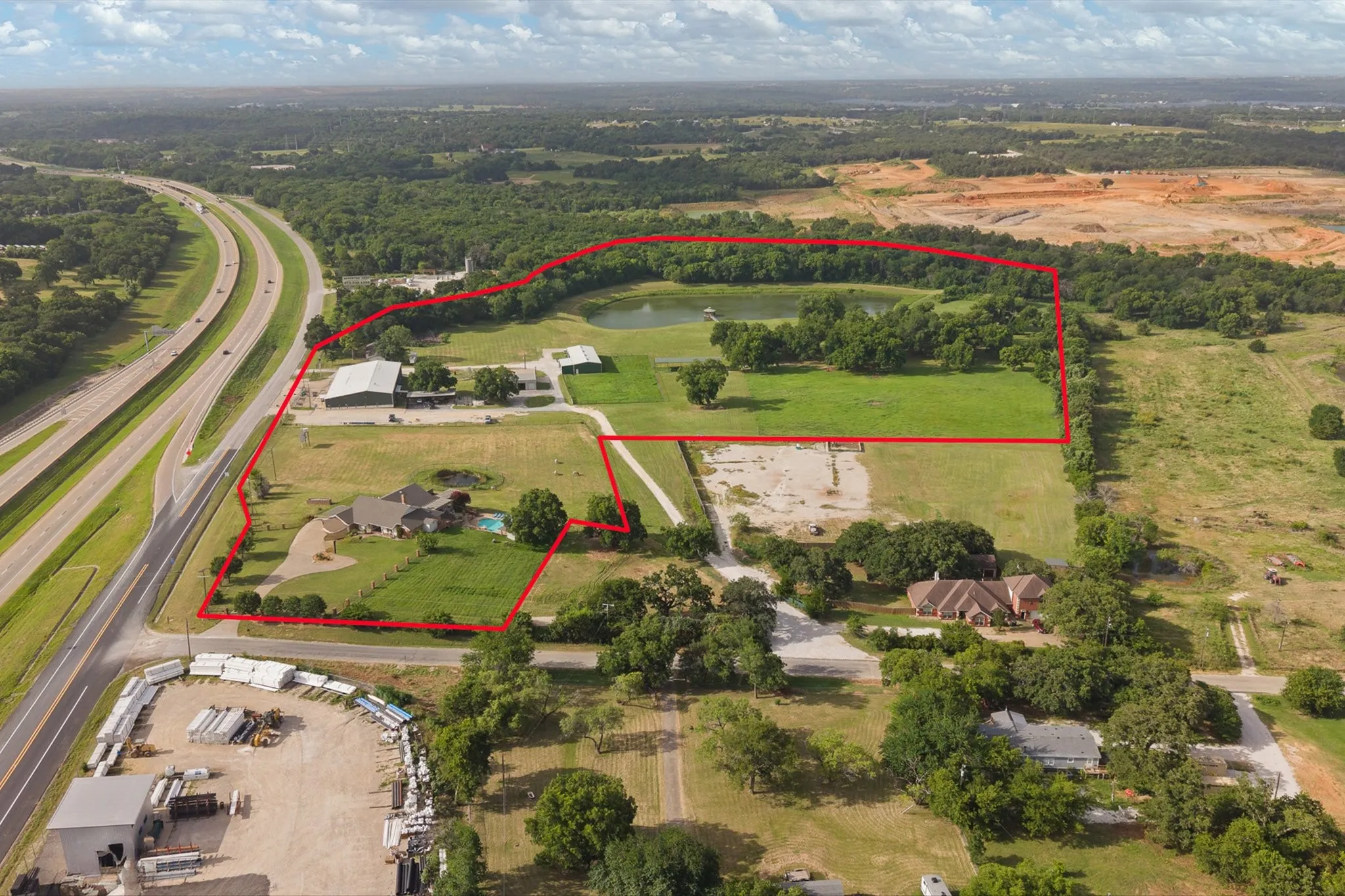 Retail For Sale in Johnson County , 6100 S Interstate 35 W, Alvarado, Texas 76009, 0, 0, Garage spaces, 0 Sqft, built in 1999, mls#21313042, Real Estate Agent in Alvarado, Homes For Sale in Johnson county, Homes For Sale in Alvarado, Realtor in Alvarado Texas, Real Estate Brokerage Independent Realty Texas, Luminita Cordes Realtor