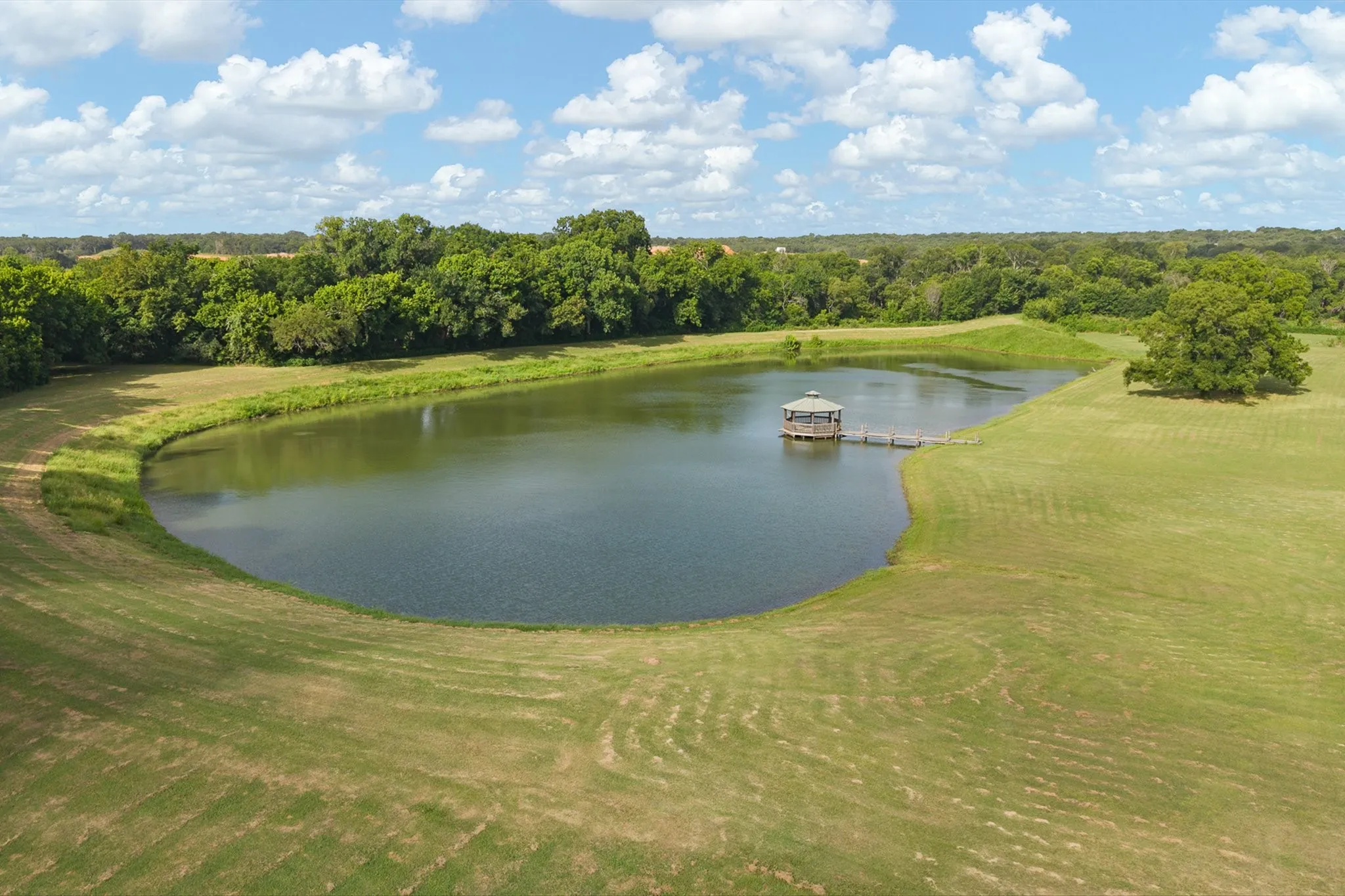 Retail For Sale in Johnson County , 6100 S Interstate 35 W, Alvarado, Texas 76009, 0, 0, Garage spaces, 0 Sqft, built in 1999, mls#21313042, Real Estate Agent in Alvarado, Homes For Sale in Johnson county, Homes For Sale in Alvarado, Realtor in Alvarado Texas, Real Estate Brokerage Independent Realty Texas, Luminita Cordes Realtor