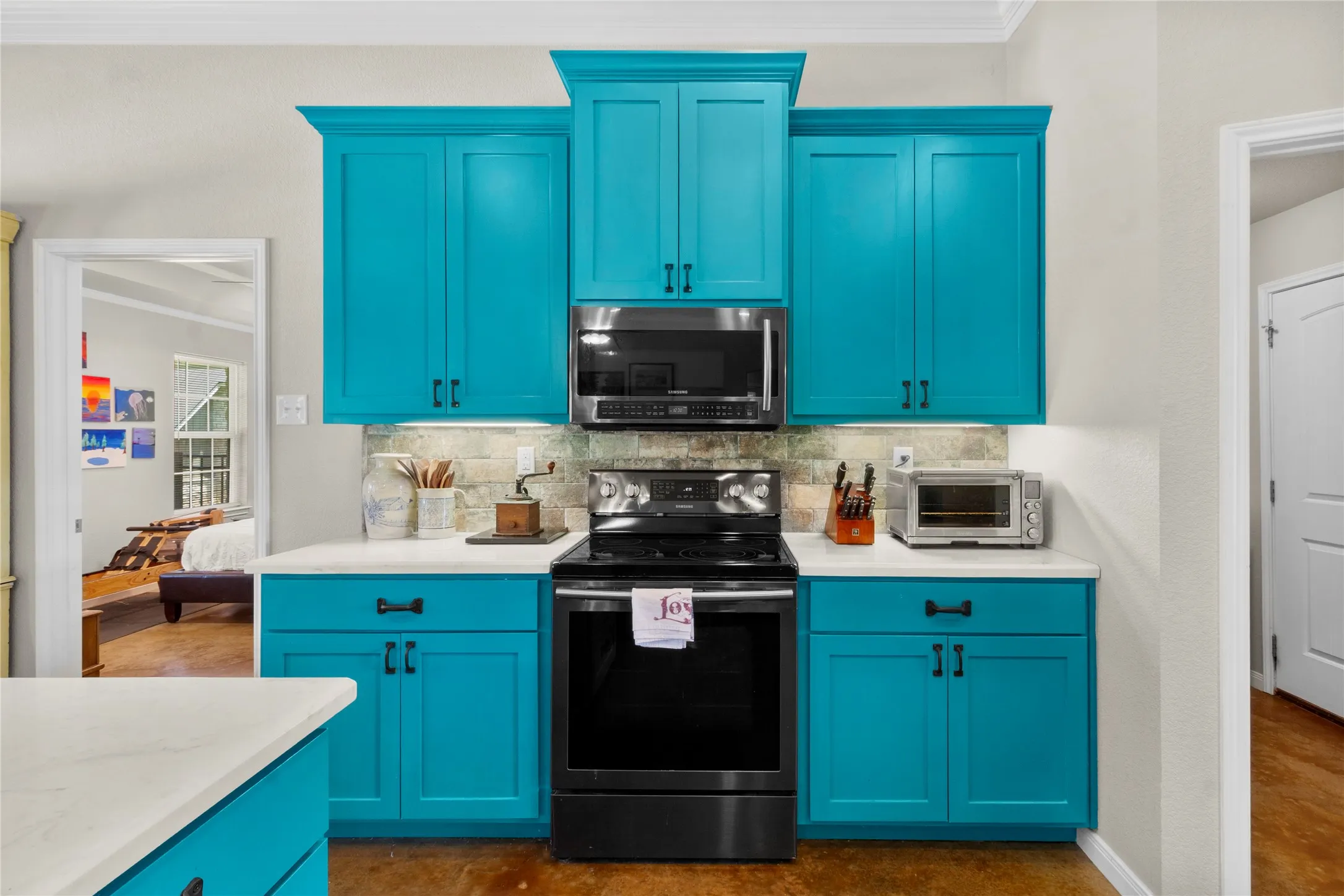 Single Family Residence For Sale in Freestone County , 151 Tall Oaks, Streetman, Texas 75859, 3 Bedroom, 2 Bathroom, 2 Garage spaces, 1,775 Sqft, built in 2016, mls#21318537, Real Estate Agent in Streetman, Homes For Sale in Freestone county, Homes For Sale in Streetman, Realtor in Streetman Texas, Real Estate Brokerage Independent Realty Texas, Luminita Cordes Realtor