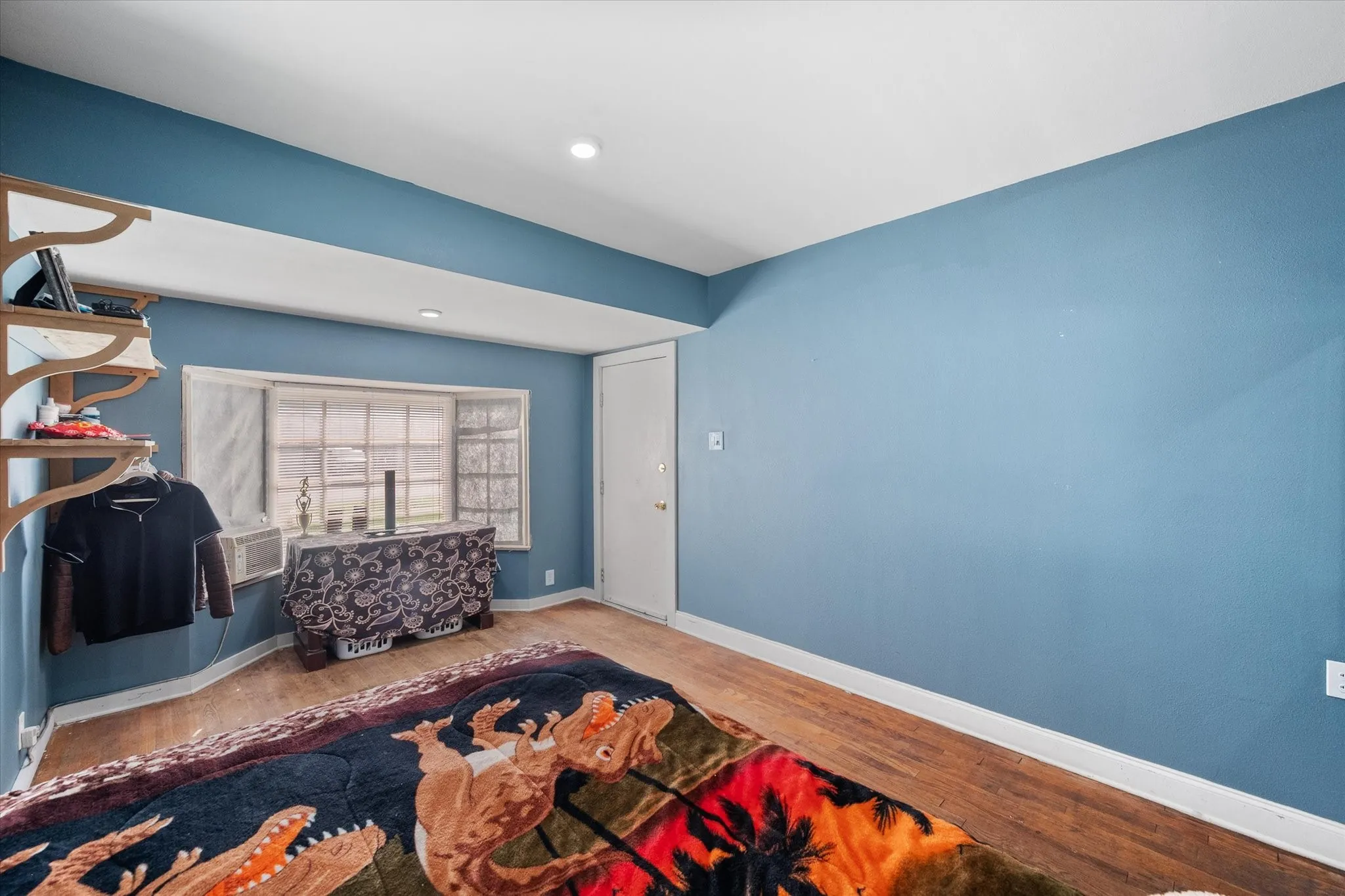 Single Family Residence For Sale in Dallas County , 205 fannin Street, Hutchins, Texas 75141, 4 Bedroom, 1 Bathroom, Garage spaces, 1,271 Sqft, built in 1936, mls#21318656, Real Estate Agent in Hutchins, Homes For Sale in Dallas county, Homes For Sale in Hutchins, Realtor in Hutchins Texas, Real Estate Brokerage Independent Realty Texas, Luminita Cordes Realtor