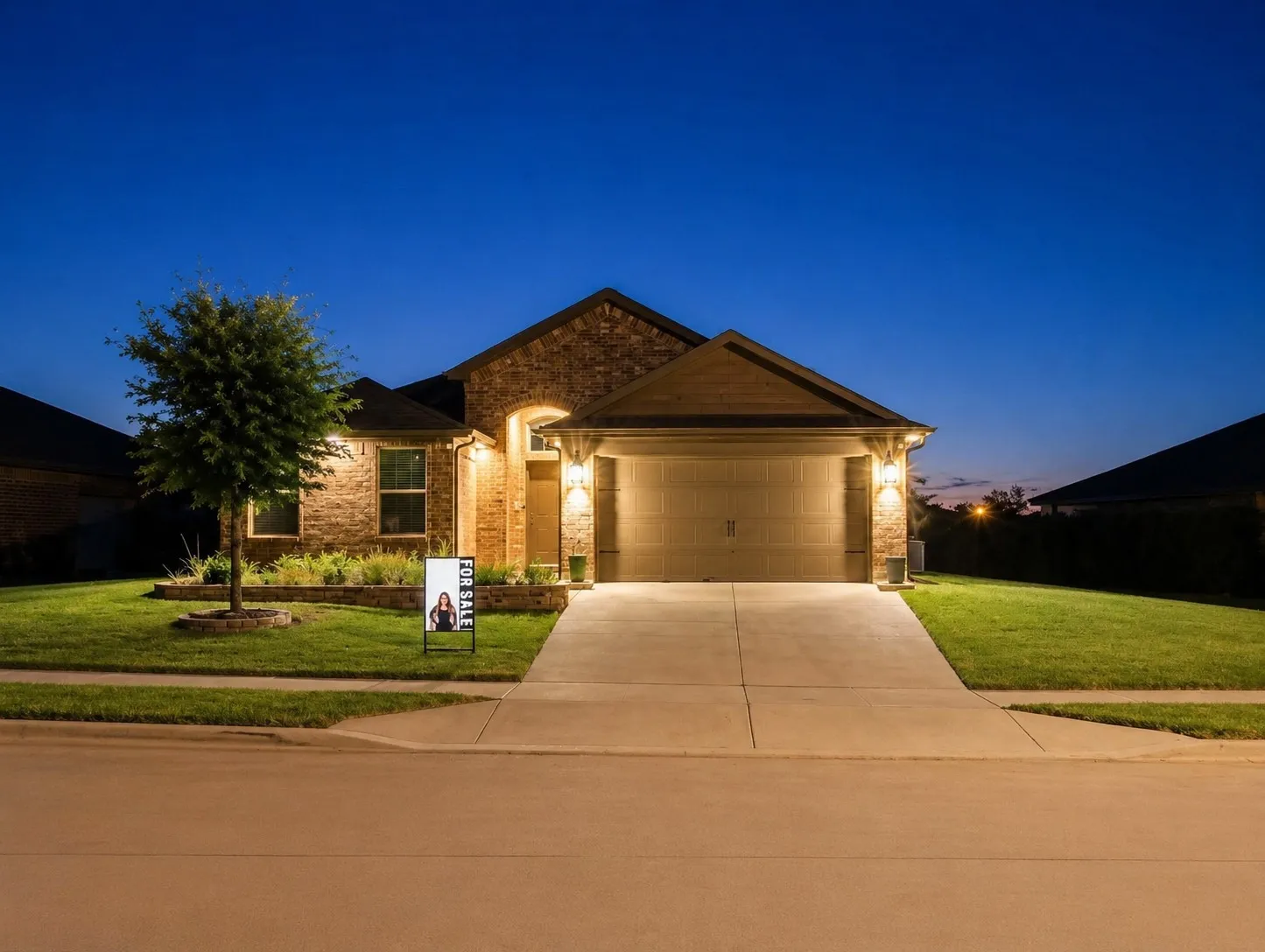 Single Family Residence For Sale in Tarrant County , 4600 Fringetree Way, Fort Worth, Texas 76036, 4 Bedroom, 2 Bathroom, 2 Garage spaces, 1,820 Sqft, built in 2020, mls#21314670, Real Estate Agent in Fort Worth, Homes For Sale in Tarrant county, Homes For Sale in Fort Worth, Realtor in Fort Worth Texas, Real Estate Brokerage Independent Realty Texas, Luminita Cordes Realtor