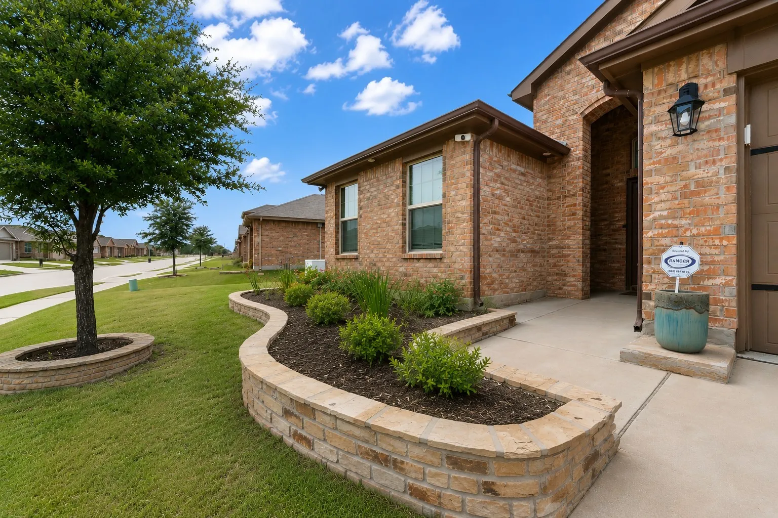 Single Family Residence For Sale in Tarrant County , 4600 Fringetree Way, Fort Worth, Texas 76036, 4 Bedroom, 2 Bathroom, 2 Garage spaces, 1,820 Sqft, built in 2020, mls#21314670, Real Estate Agent in Fort Worth, Homes For Sale in Tarrant county, Homes For Sale in Fort Worth, Realtor in Fort Worth Texas, Real Estate Brokerage Independent Realty Texas, Luminita Cordes Realtor