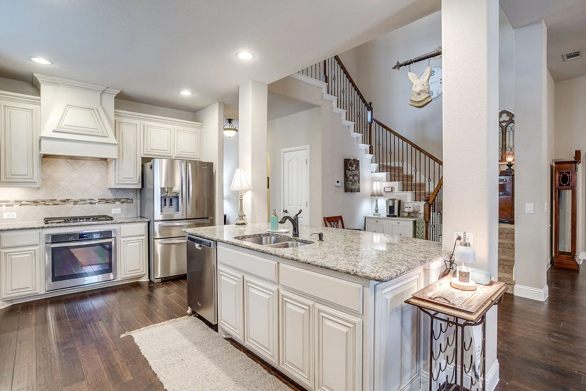 Single Family Residence For Sale in Johnson County , 1134 Destrehan Drive, Burleson, Texas 76028, 5 Bedroom, 3 Bathroom, 2 Garage spaces, 3,138 Sqft, built in 2015, mls#21318481, Real Estate Agent in Burleson, Homes For Sale in Johnson county, Homes For Sale in Burleson, Realtor in Burleson Texas, Real Estate Brokerage Independent Realty Texas, Luminita Cordes Realtor