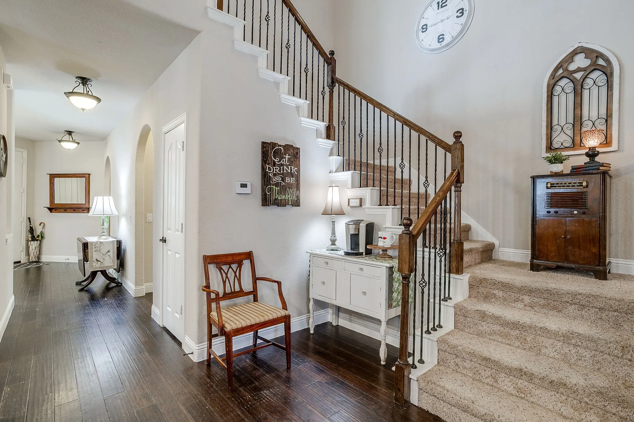 Single Family Residence For Sale in Johnson County , 1134 Destrehan Drive, Burleson, Texas 76028, 5 Bedroom, 3 Bathroom, 2 Garage spaces, 3,138 Sqft, built in 2015, mls#21318481, Real Estate Agent in Burleson, Homes For Sale in Johnson county, Homes For Sale in Burleson, Realtor in Burleson Texas, Real Estate Brokerage Independent Realty Texas, Luminita Cordes Realtor