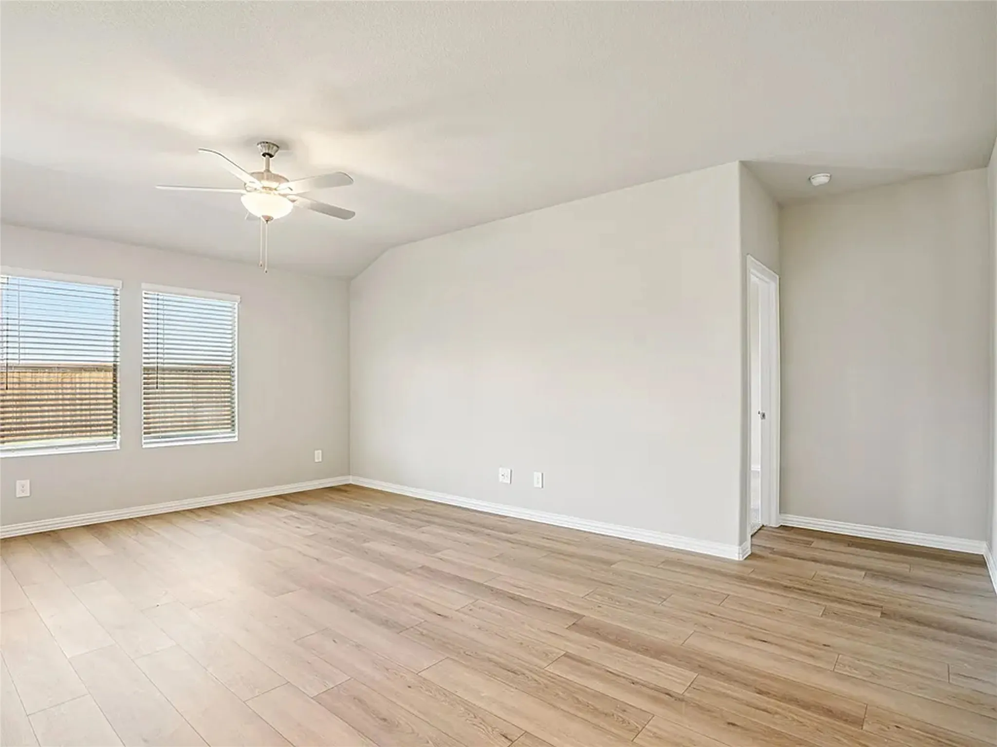 Single Family Residence For Rent in Collin County , 3029 Texoma Boulevard, Farmersville, Texas 75442, 4 Bedroom, 3 Bathroom, 2 Garage spaces, 2,059 Sqft, built in 2026, mls#21318686, Real Estate Agent in Farmersville, Homes For Rent in Collin county, Homes For Rent in Farmersville, Realtor in Farmersville Texas, Real Estate Brokerage Independent Realty Texas, Luminita Cordes Realtor