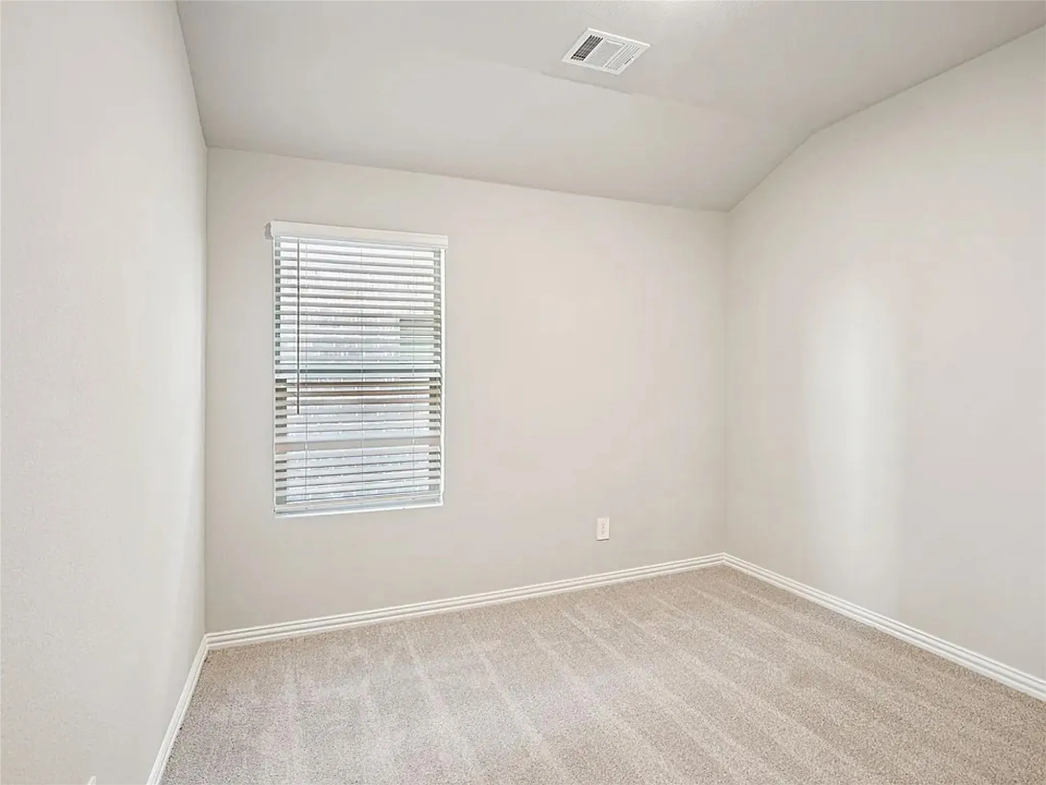 Single Family Residence For Rent in Collin County , 3029 Texoma Boulevard, Farmersville, Texas 75442, 4 Bedroom, 3 Bathroom, 2 Garage spaces, 2,059 Sqft, built in 2026, mls#21318686, Real Estate Agent in Farmersville, Homes For Rent in Collin county, Homes For Rent in Farmersville, Realtor in Farmersville Texas, Real Estate Brokerage Independent Realty Texas, Luminita Cordes Realtor