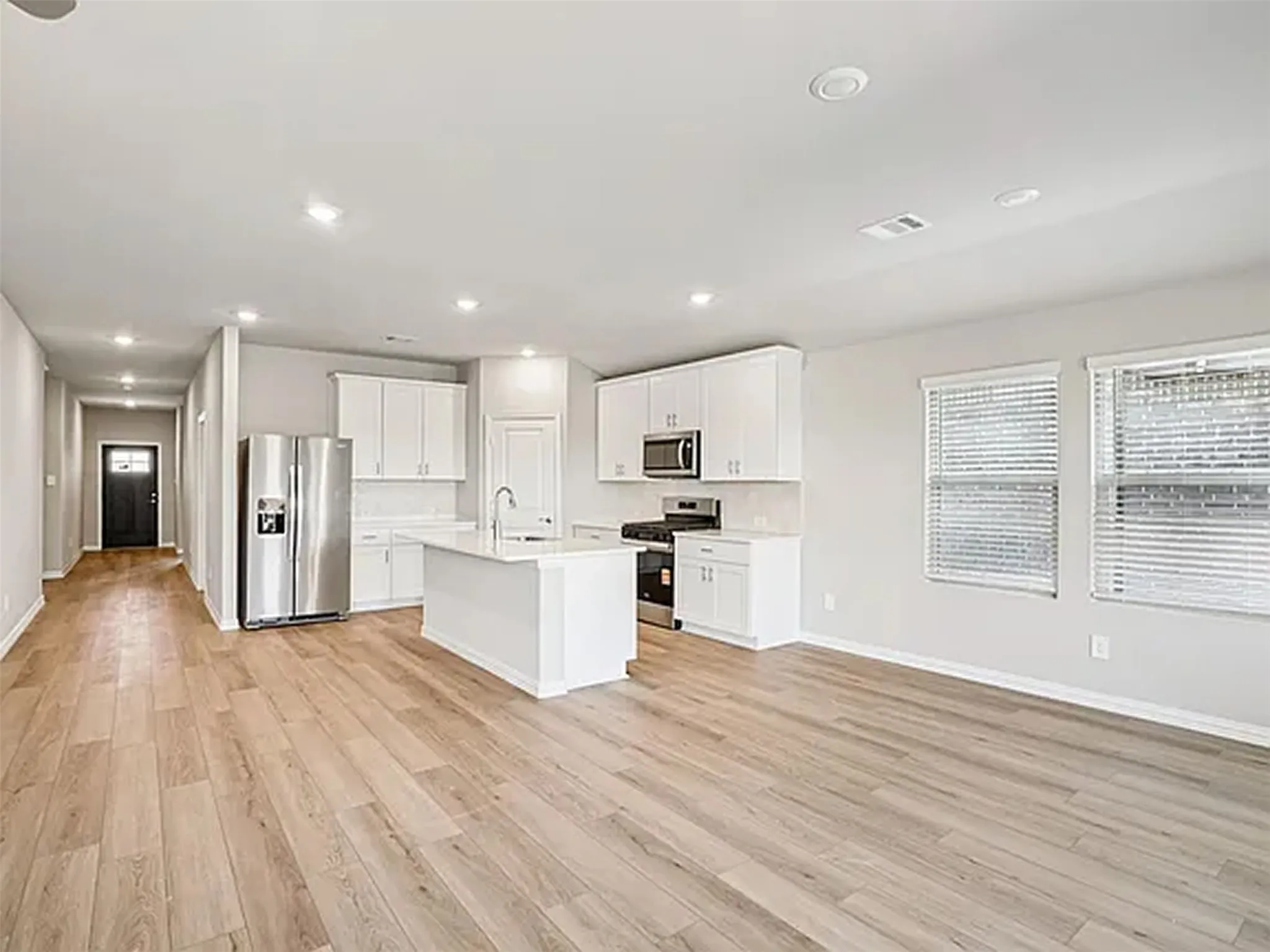 Single Family Residence For Rent in Collin County , 3029 Texoma Boulevard, Farmersville, Texas 75442, 4 Bedroom, 3 Bathroom, 2 Garage spaces, 2,059 Sqft, built in 2026, mls#21318686, Real Estate Agent in Farmersville, Homes For Rent in Collin county, Homes For Rent in Farmersville, Realtor in Farmersville Texas, Real Estate Brokerage Independent Realty Texas, Luminita Cordes Realtor