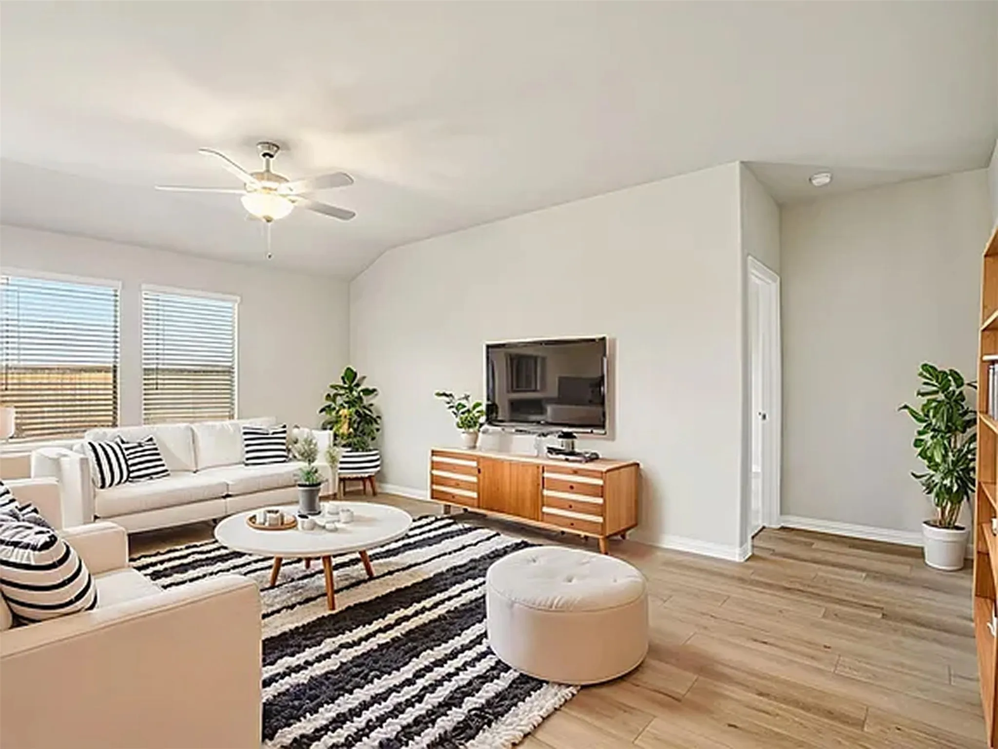 Single Family Residence For Rent in Collin County , 3029 Texoma Boulevard, Farmersville, Texas 75442, 4 Bedroom, 3 Bathroom, 2 Garage spaces, 2,059 Sqft, built in 2026, mls#21318686, Real Estate Agent in Farmersville, Homes For Rent in Collin county, Homes For Rent in Farmersville, Realtor in Farmersville Texas, Real Estate Brokerage Independent Realty Texas, Luminita Cordes Realtor