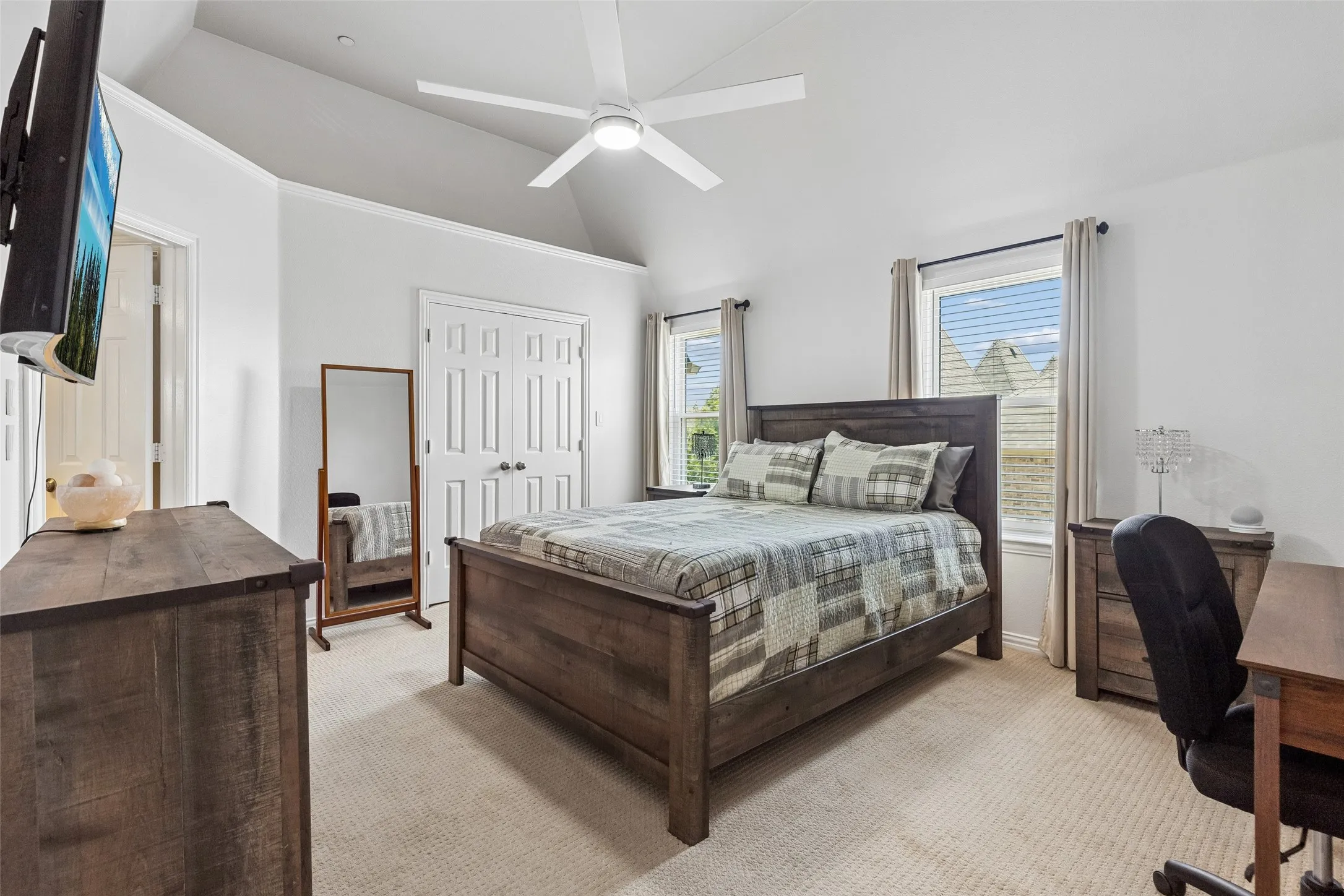 Condominium For Sale in Denton County , 2700 Club Ridge Drive 22, Lewisville, Texas 75067, 3 Bedroom, 4 Bathroom, 2 Garage spaces, 1,750 Sqft, built in 2007, mls#21304803, Real Estate Agent in Lewisville, Homes For Sale in Denton county, Homes For Sale in Lewisville, Realtor in Lewisville Texas, Real Estate Brokerage Independent Realty Texas, Luminita Cordes Realtor