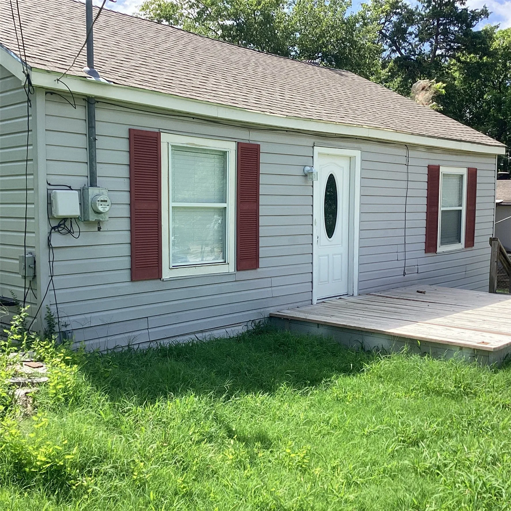 Single Family Residence For Sale in Grayson County , 1506 S Travis Street, Denison, Texas 75021, 3 Bedroom, 2 Bathroom, Garage spaces, 1,216 Sqft, built in 1935, mls#21318722, Real Estate Agent in Denison, Homes For Sale in Grayson county, Homes For Sale in Denison, Realtor in Denison Texas, Real Estate Brokerage Independent Realty Texas, Luminita Cordes Realtor