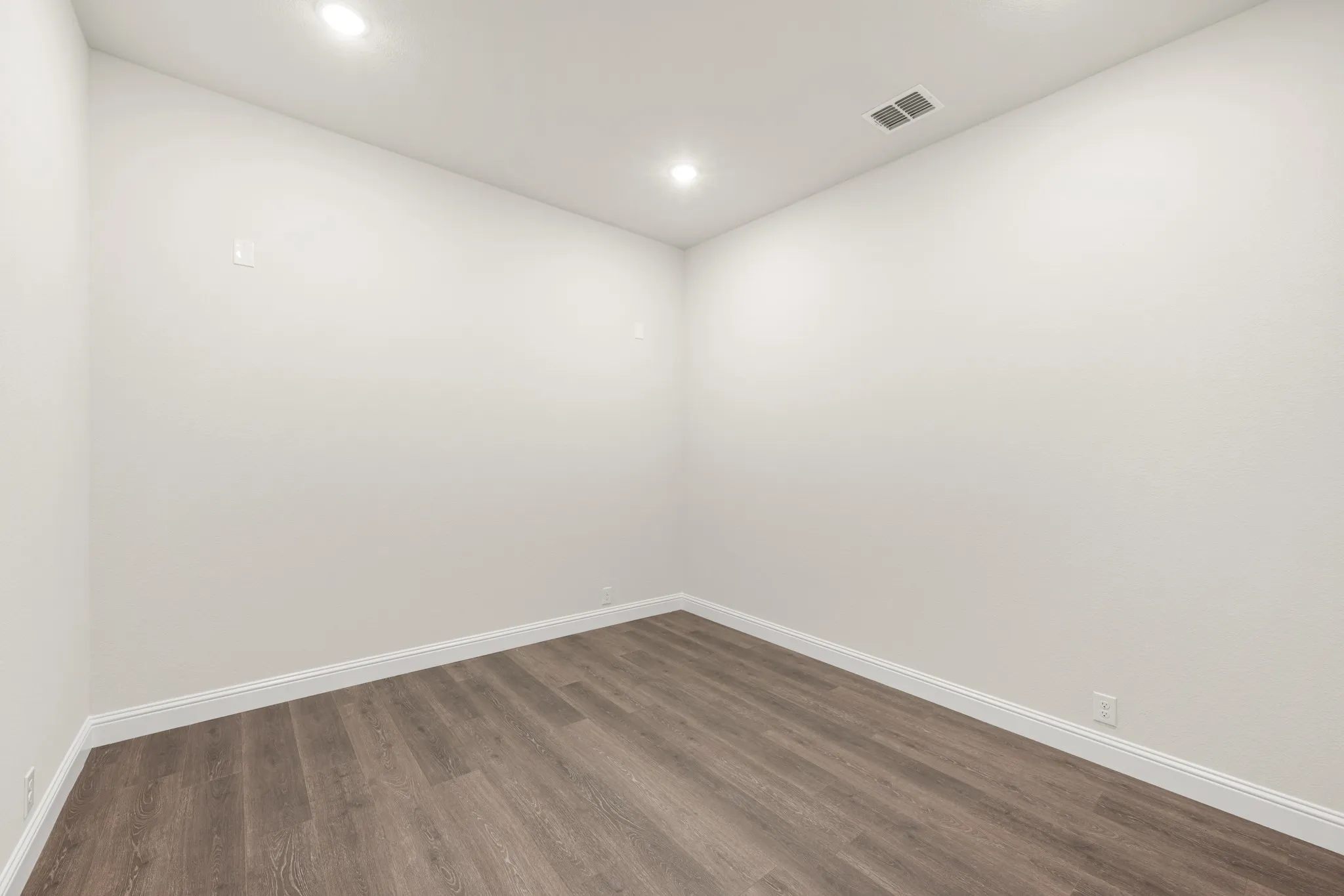 Single Family Residence For Sale in Johnson County , 2402 Avalon Drive, Mansfield, Texas 76084, 4 Bedroom, 3 Bathroom, 3 Garage spaces, 2,775 Sqft, built in 2026, mls#21318721, Real Estate Agent in Mansfield, Homes For Sale in Johnson county, Homes For Sale in Mansfield, Realtor in Mansfield Texas, Real Estate Brokerage Independent Realty Texas, Luminita Cordes Realtor