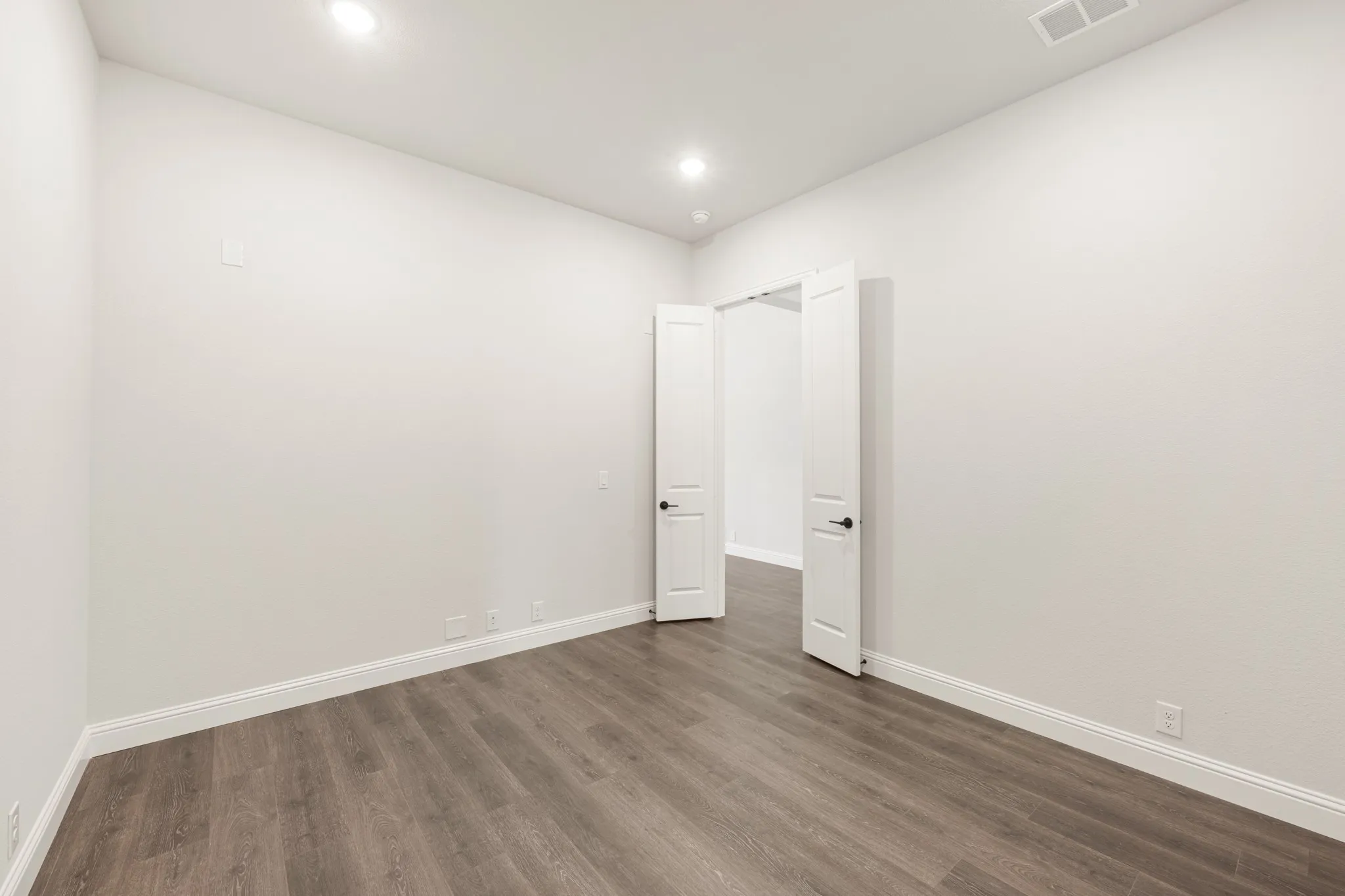 Single Family Residence For Sale in Johnson County , 2402 Avalon Drive, Mansfield, Texas 76084, 4 Bedroom, 3 Bathroom, 3 Garage spaces, 2,775 Sqft, built in 2026, mls#21318721, Real Estate Agent in Mansfield, Homes For Sale in Johnson county, Homes For Sale in Mansfield, Realtor in Mansfield Texas, Real Estate Brokerage Independent Realty Texas, Luminita Cordes Realtor