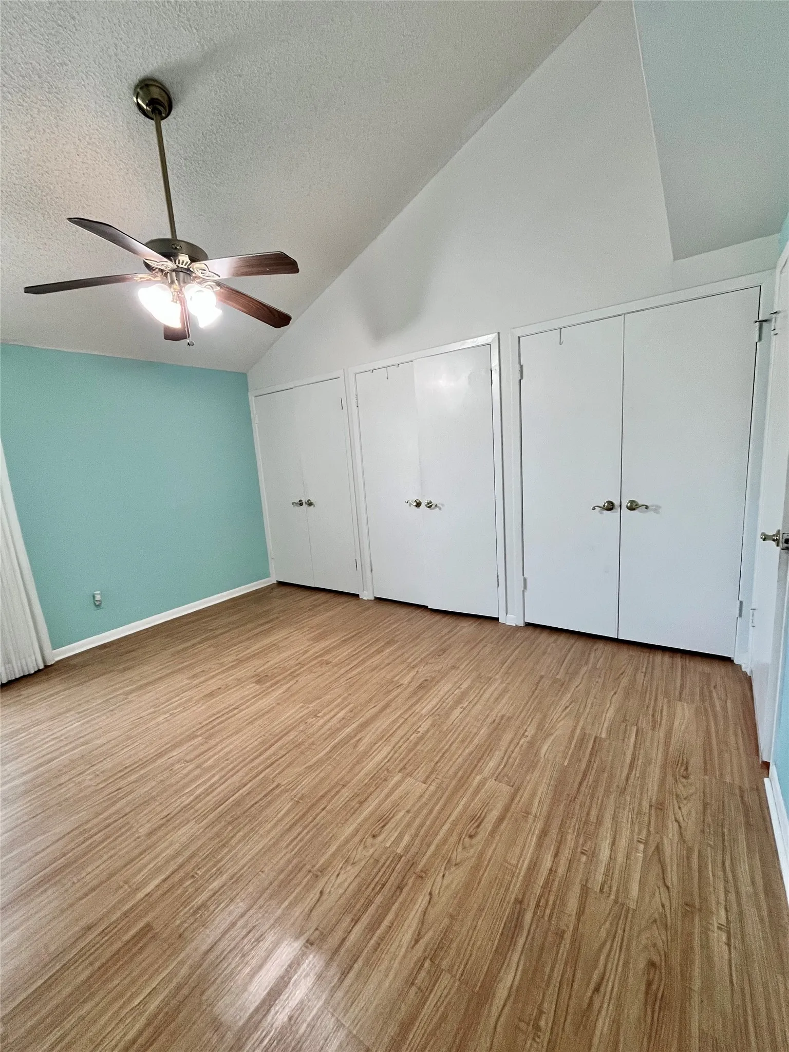 Single Family Residence For Sale in Hamilton County , 416 Jones Street, Hamilton, Texas 76531, 2 Bedroom, 2 Bathroom, 2 Garage spaces, 1,936 Sqft, built in 1973, mls#21318726, Real Estate Agent in Hamilton, Homes For Sale in Hamilton county, Homes For Sale in Hamilton, Realtor in Hamilton Texas, Real Estate Brokerage Independent Realty Texas, Luminita Cordes Realtor