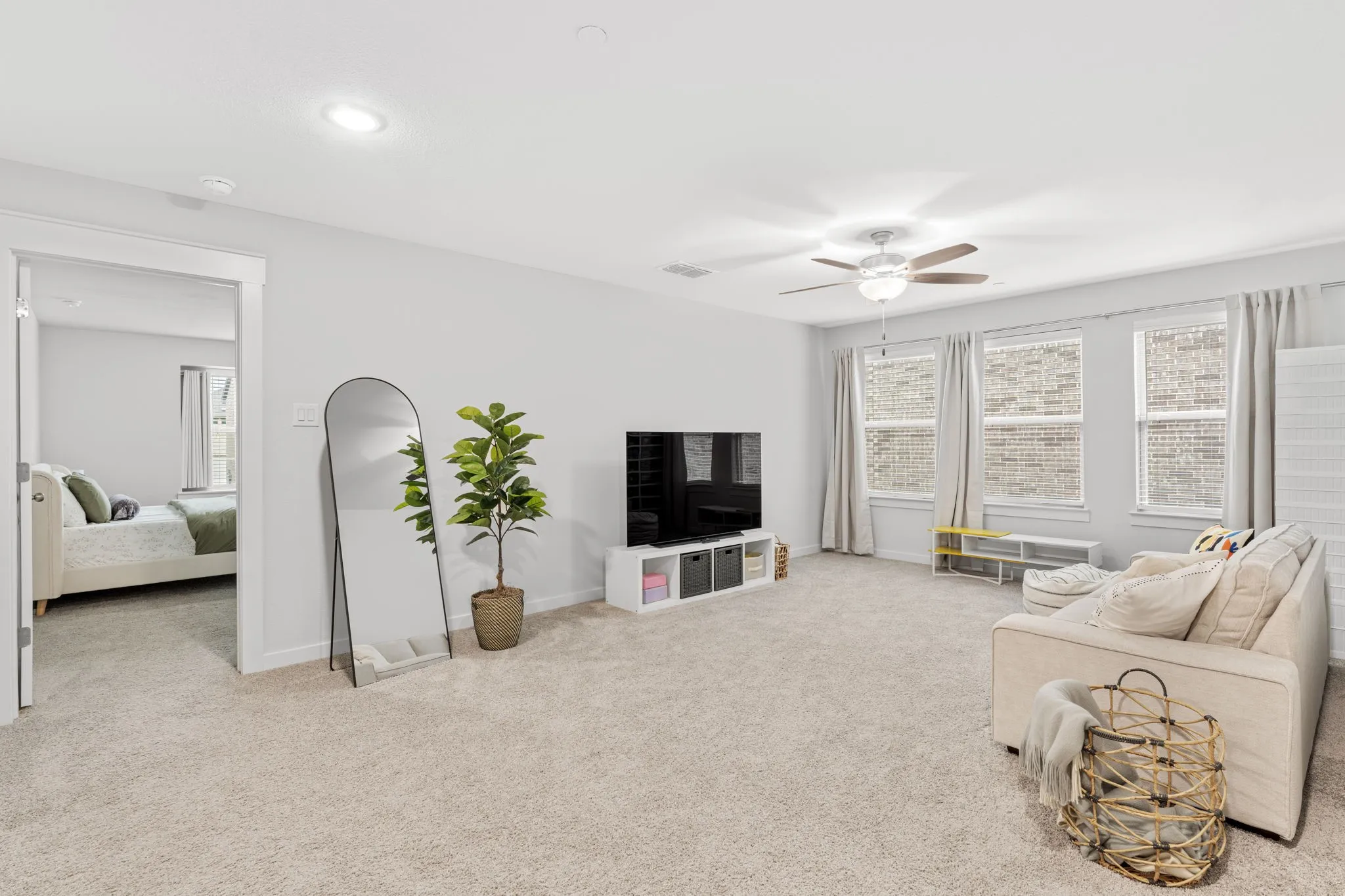 Townhouse For Sale in Dallas County , 2922 Alto Drive, Sachse, Texas 75048, 3 Bedroom, 3 Bathroom, 2 Garage spaces, 1,876 Sqft, built in 2023, mls#21308995, Real Estate Agent in Sachse, Homes For Sale in Dallas county, Homes For Sale in Sachse, Realtor in Sachse Texas, Real Estate Brokerage Independent Realty Texas, Luminita Cordes Realtor