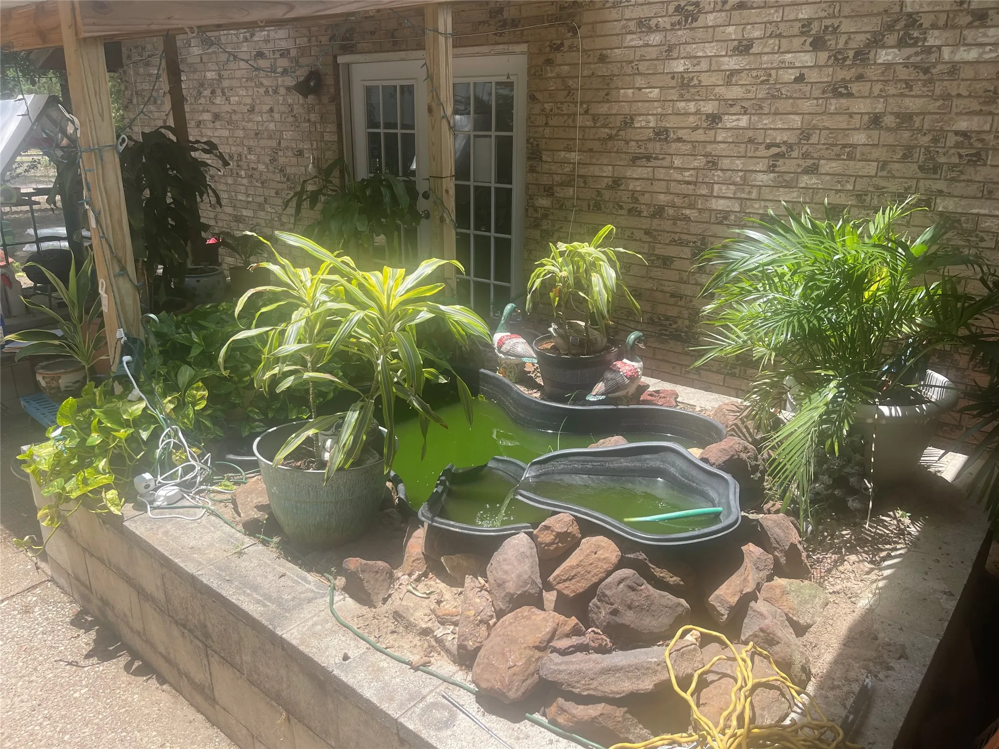 Single Family Residence For Sale in Upshur County , 976 E Water Tower Road, Big Sandy, Texas 75755, 3 Bedrooms, 2 Bathrooms, 2 Garage spaces, 1,823 Sqft, built in 1976, Price $265,000, mls#21318292, Real Estate Agent in Big Sandy, Homes For Sale in Upshur county, Homes For Sale in Big Sandy, Realtor in Big Sandy Texas, Real Estate Brokerage Independent Realty Texas, Luminita Cordes Realtor