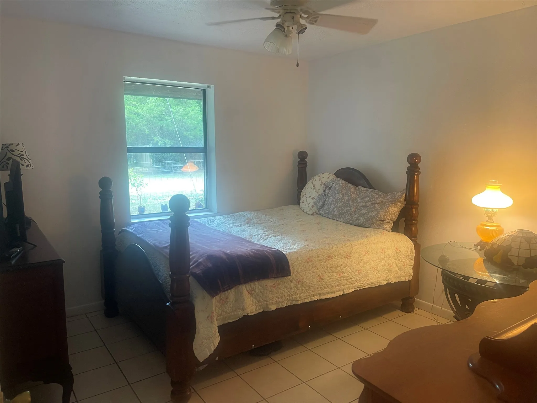 Single Family Residence For Sale in Upshur County , 976 E Water Tower Road, Big Sandy, Texas 75755, 3 Bedrooms, 2 Bathrooms, 2 Garage spaces, 1,823 Sqft, built in 1976, Price $265,000, mls#21318292, Real Estate Agent in Big Sandy, Homes For Sale in Upshur county, Homes For Sale in Big Sandy, Realtor in Big Sandy Texas, Real Estate Brokerage Independent Realty Texas, Luminita Cordes Realtor