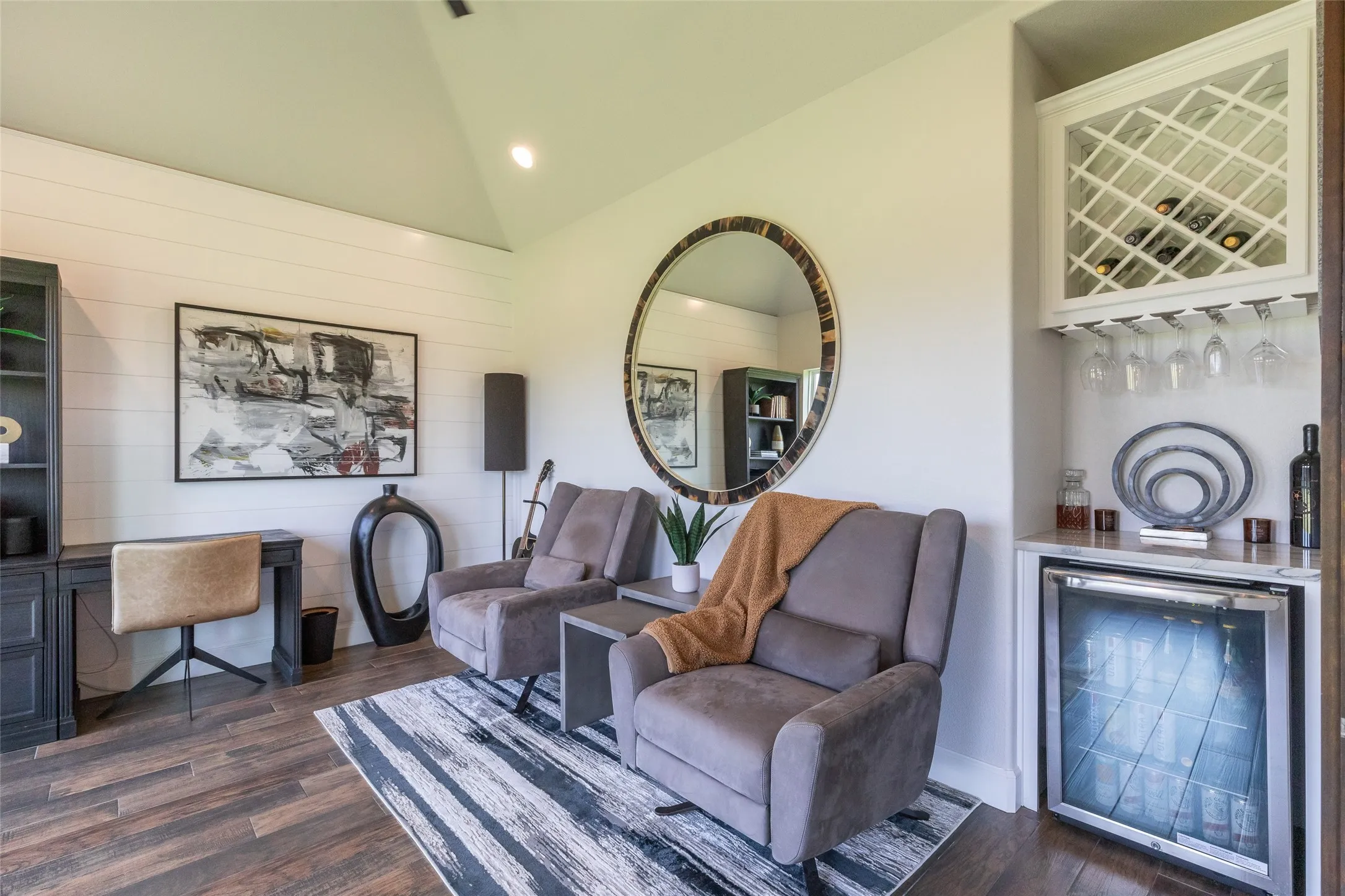 Single Family Residence For Sale in Taylor County , 109 Dorado Court, Abilene, Texas 79602, 4 Bedroom, 3 Bathroom, 3 Garage spaces, 2,990 Sqft, built in 2020, mls#21318765, Real Estate Agent in Abilene, Homes For Sale in Taylor county, Homes For Sale in Abilene, Realtor in Abilene Texas, Real Estate Brokerage Independent Realty Texas, Luminita Cordes Realtor