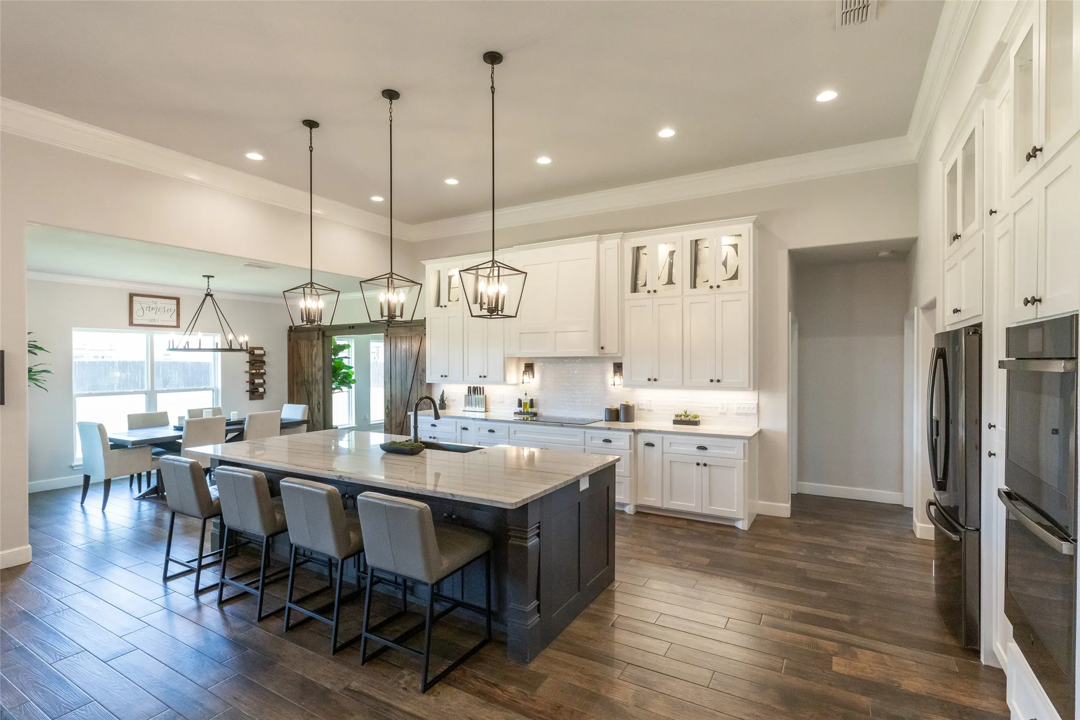 Single Family Residence For Sale in Taylor County , 109 Dorado Court, Abilene, Texas 79602, 4 Bedroom, 3 Bathroom, 3 Garage spaces, 2,990 Sqft, built in 2020, mls#21318765, Real Estate Agent in Abilene, Homes For Sale in Taylor county, Homes For Sale in Abilene, Realtor in Abilene Texas, Real Estate Brokerage Independent Realty Texas, Luminita Cordes Realtor