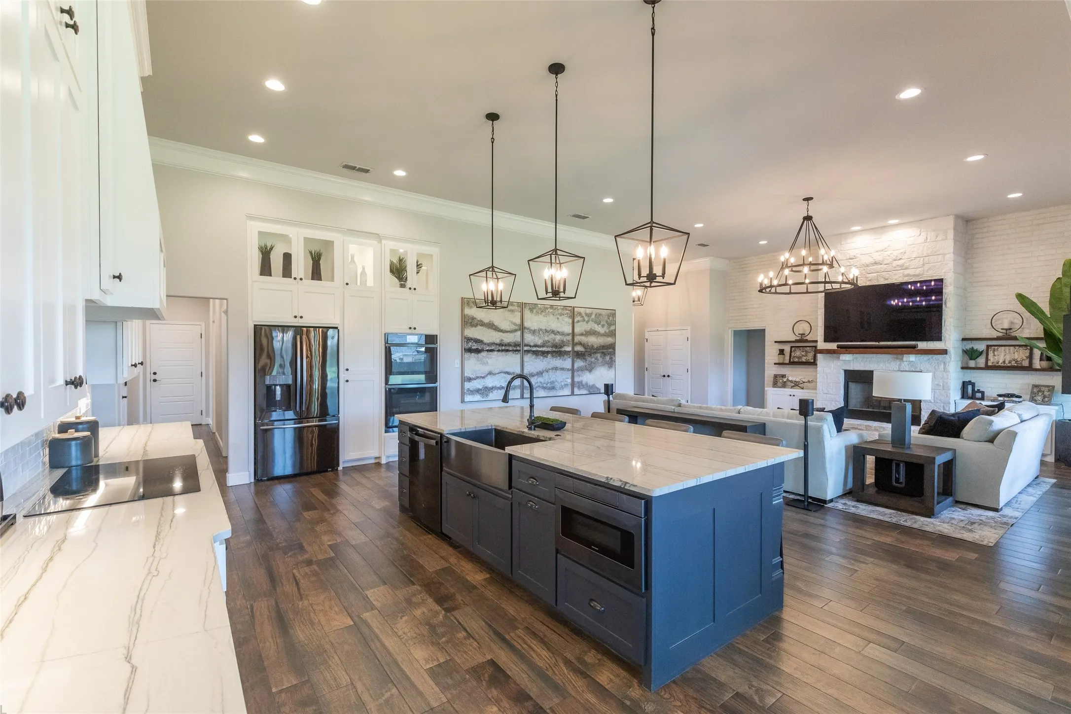 Single Family Residence For Sale in Taylor County , 109 Dorado Court, Abilene, Texas 79602, 4 Bedroom, 3 Bathroom, 3 Garage spaces, 2,990 Sqft, built in 2020, mls#21318765, Real Estate Agent in Abilene, Homes For Sale in Taylor county, Homes For Sale in Abilene, Realtor in Abilene Texas, Real Estate Brokerage Independent Realty Texas, Luminita Cordes Realtor