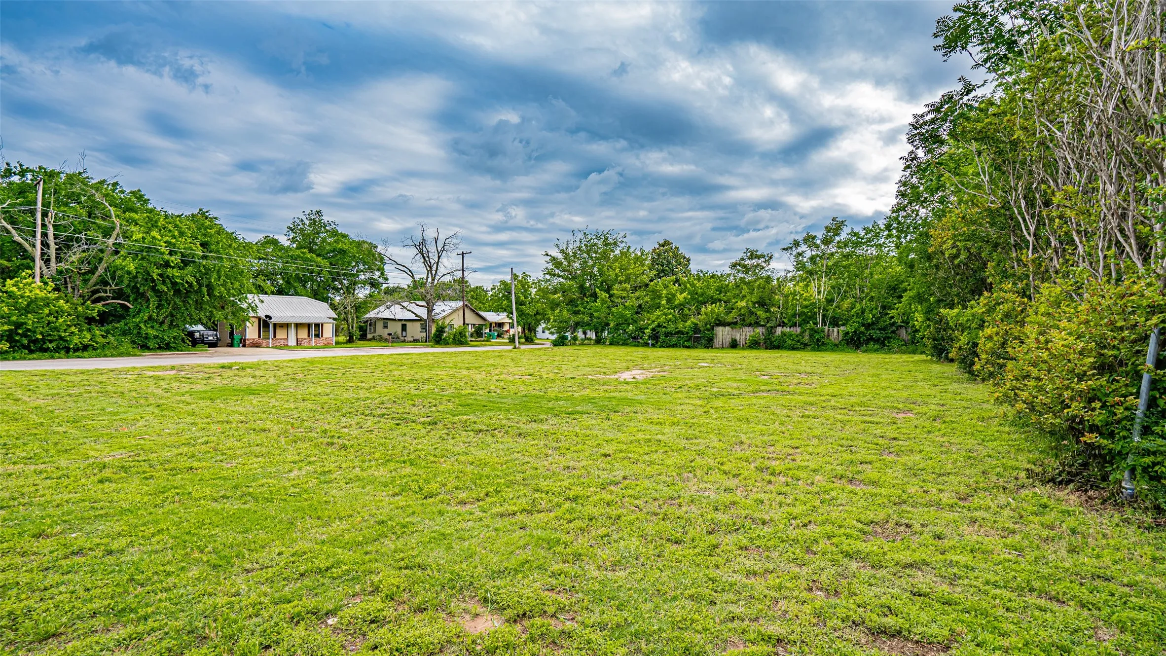 Unimproved Land For Sale in Erath County , 0 Crow Street, Stephenville, Texas 76401, 0, 0, Garage spaces, 0 Sqft, built in 0, Price $325,000, mls#21313340, Real Estate Agent in Stephenville, Homes For Sale in Erath county, Homes For Sale in Stephenville, Realtor in Stephenville Texas, Real Estate Brokerage Independent Realty Texas, Luminita Cordes Realtor