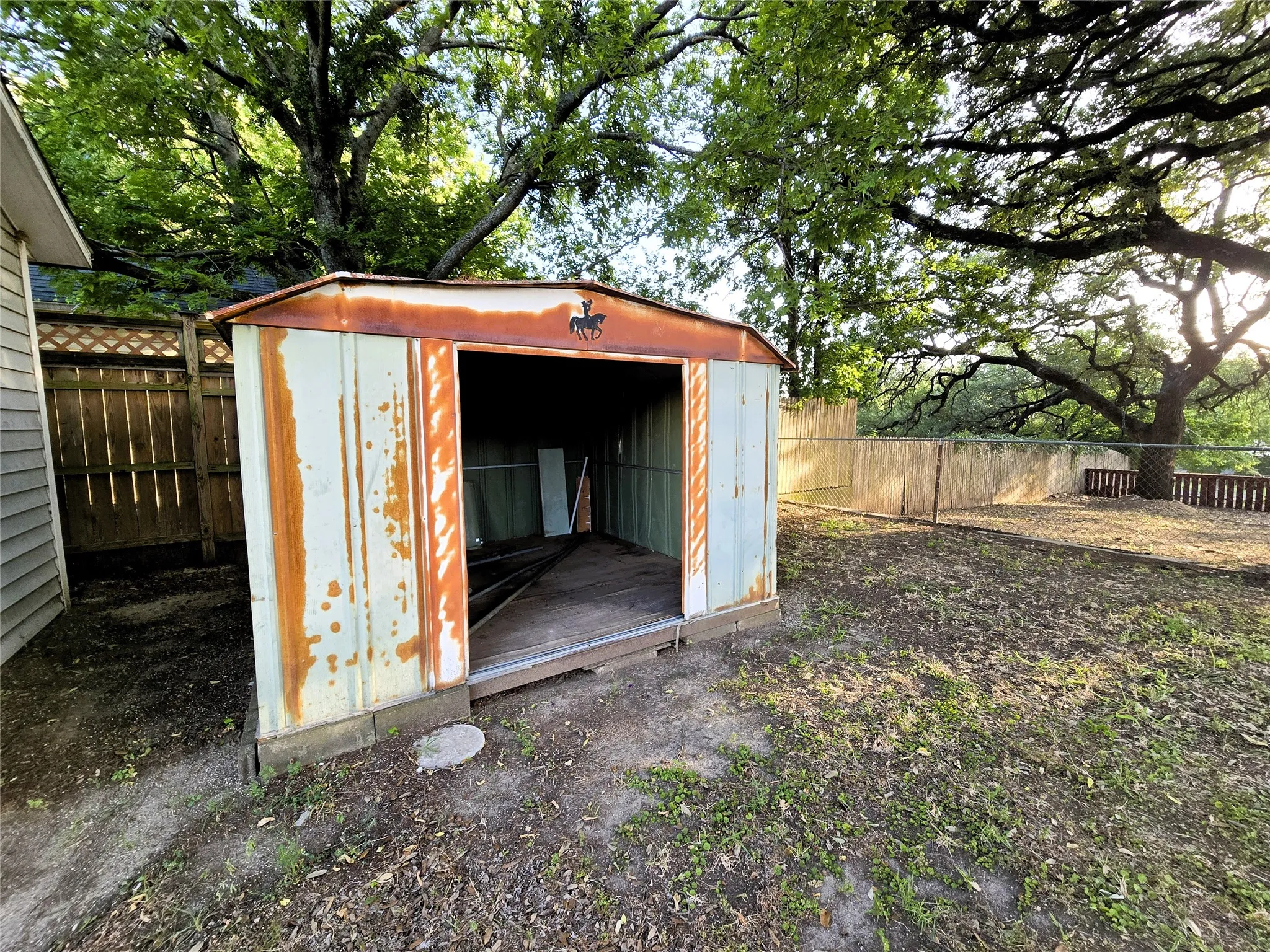 9x9 No door storage