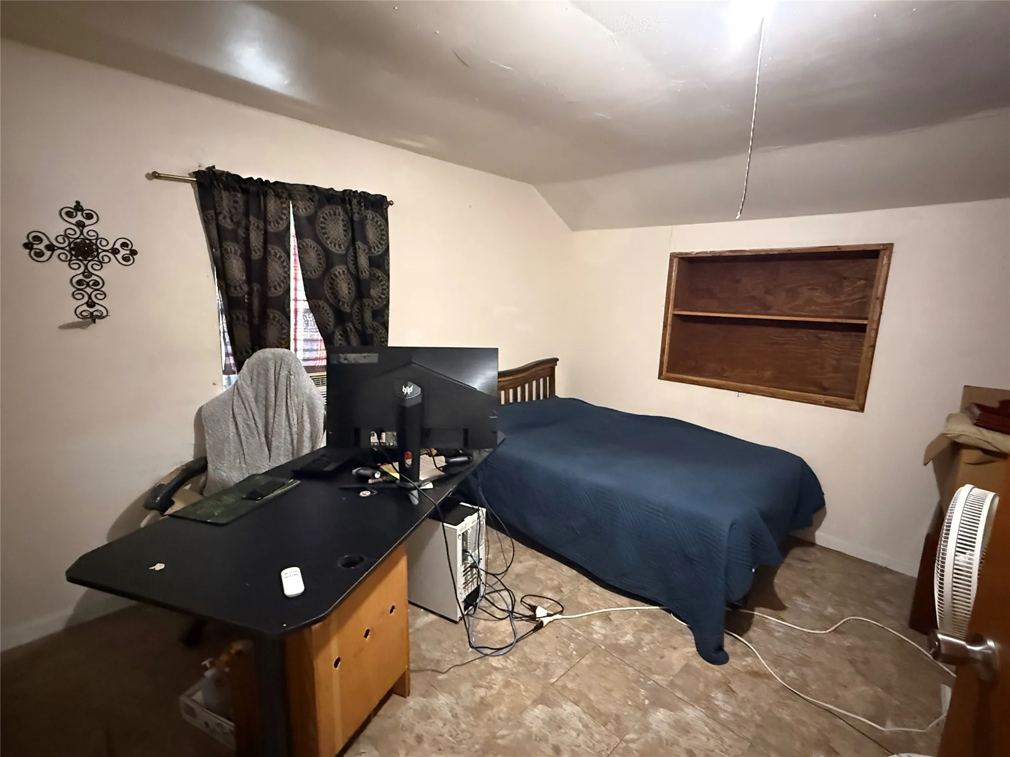 Single Family Residence For Sale in Brown County , 2803 Avenue C, Brownwood, Texas 76801, 3 Bedroom, 1 Bathroom, Garage spaces, 1,026 Sqft, built in 0, mls#21318784, Real Estate Agent in Brownwood, Homes For Sale in Brown county, Homes For Sale in Brownwood, Realtor in Brownwood Texas, Real Estate Brokerage Independent Realty Texas, Luminita Cordes Realtor