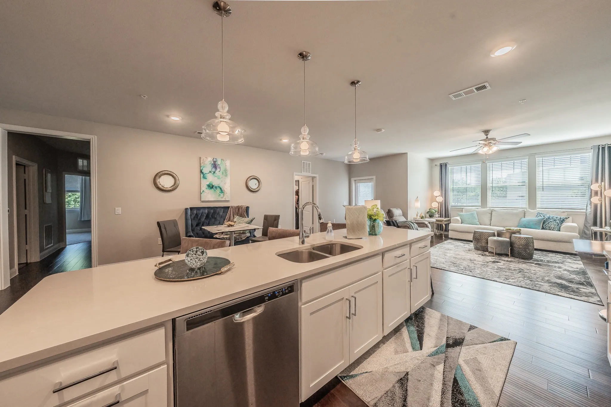 Condominium For Sale in Dallas County , 1735 Wittington Place 3206, Farmers Branch, Texas 75234, 3 Bedroom, 2 Bathroom, 1 Garage spaces, 1,869 Sqft, built in 2019, mls#21308867, Real Estate Agent in Farmers Branch, Homes For Sale in Dallas county, Homes For Sale in Farmers Branch, Realtor in Farmers Branch Texas, Real Estate Brokerage Independent Realty Texas, Luminita Cordes Realtor