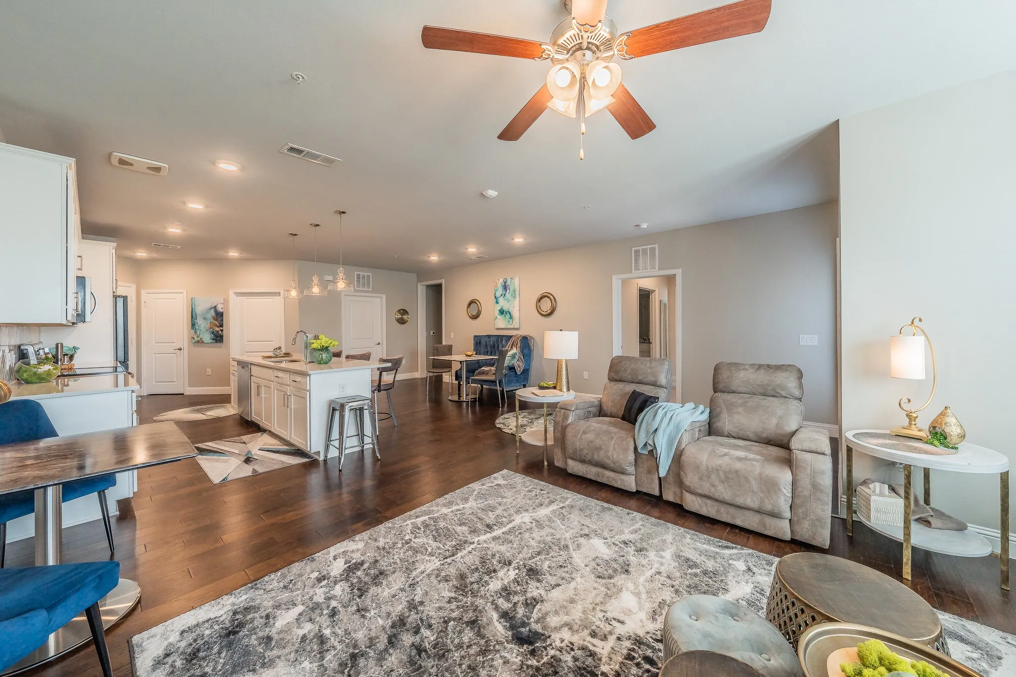 Condominium For Sale in Dallas County , 1735 Wittington Place 3206, Farmers Branch, Texas 75234, 3 Bedroom, 2 Bathroom, 1 Garage spaces, 1,869 Sqft, built in 2019, mls#21308867, Real Estate Agent in Farmers Branch, Homes For Sale in Dallas county, Homes For Sale in Farmers Branch, Realtor in Farmers Branch Texas, Real Estate Brokerage Independent Realty Texas, Luminita Cordes Realtor