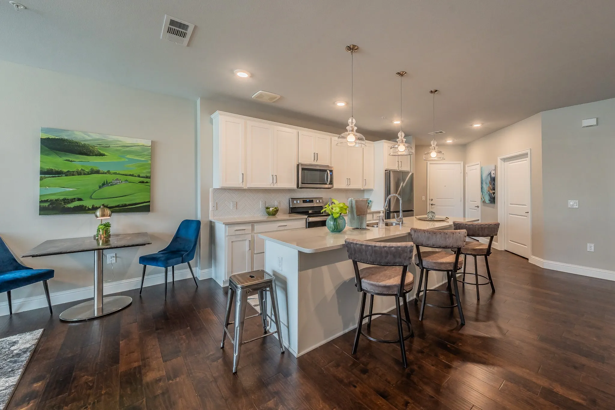 Condominium For Sale in Dallas County , 1735 Wittington Place 3206, Farmers Branch, Texas 75234, 3 Bedroom, 2 Bathroom, 1 Garage spaces, 1,869 Sqft, built in 2019, mls#21308867, Real Estate Agent in Farmers Branch, Homes For Sale in Dallas county, Homes For Sale in Farmers Branch, Realtor in Farmers Branch Texas, Real Estate Brokerage Independent Realty Texas, Luminita Cordes Realtor