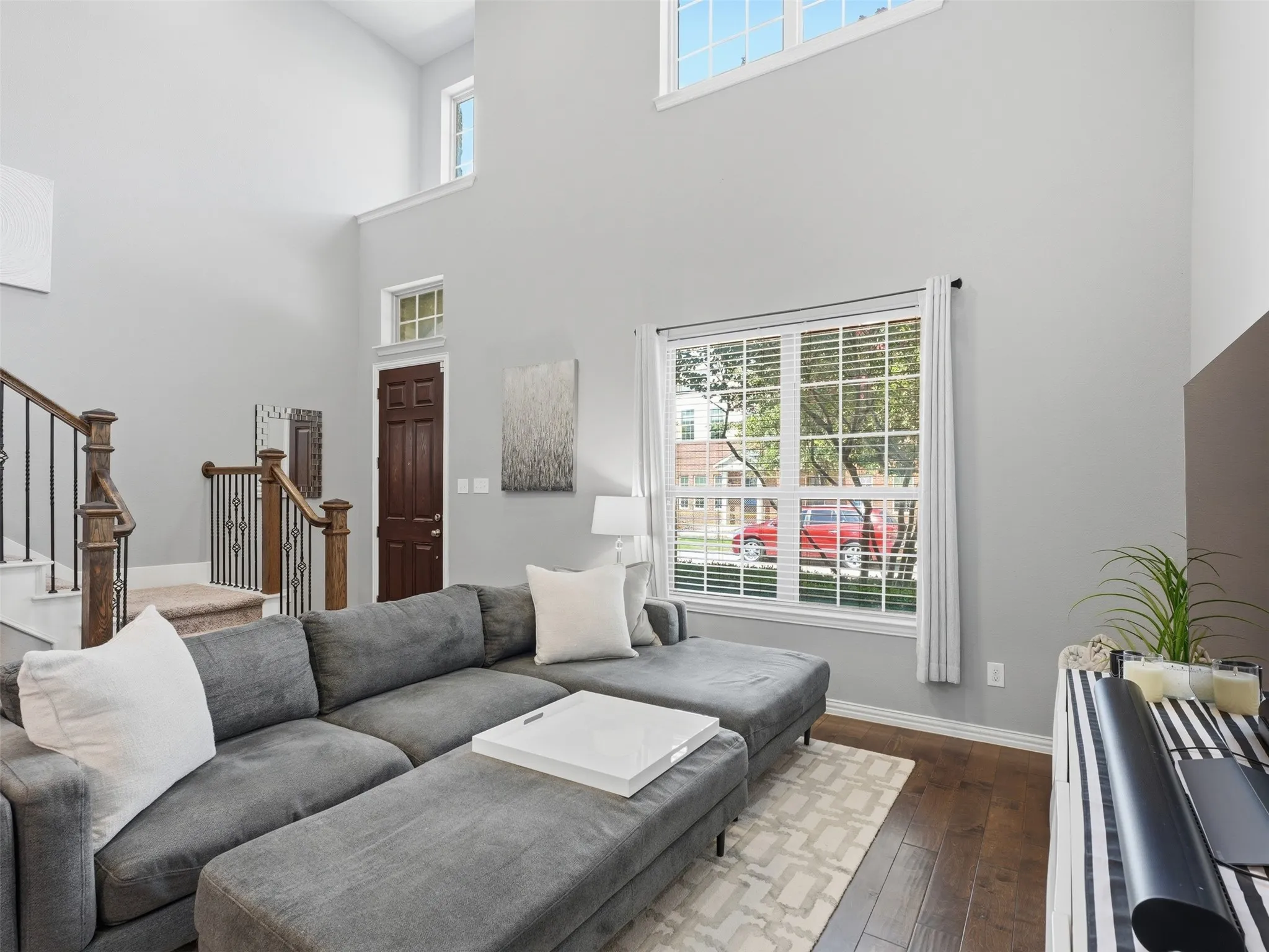Townhouse For Sale in Tarrant County , 3915 Cascade Sky Drive, Arlington, Texas 76005, 2 Bedroom, 3 Bathroom, 2 Garage spaces, 1,399 Sqft, built in 2014, mls#21318799, Real Estate Agent in Arlington, Homes For Sale in Tarrant county, Homes For Sale in Arlington, Realtor in Arlington Texas, Real Estate Brokerage Independent Realty Texas, Luminita Cordes Realtor