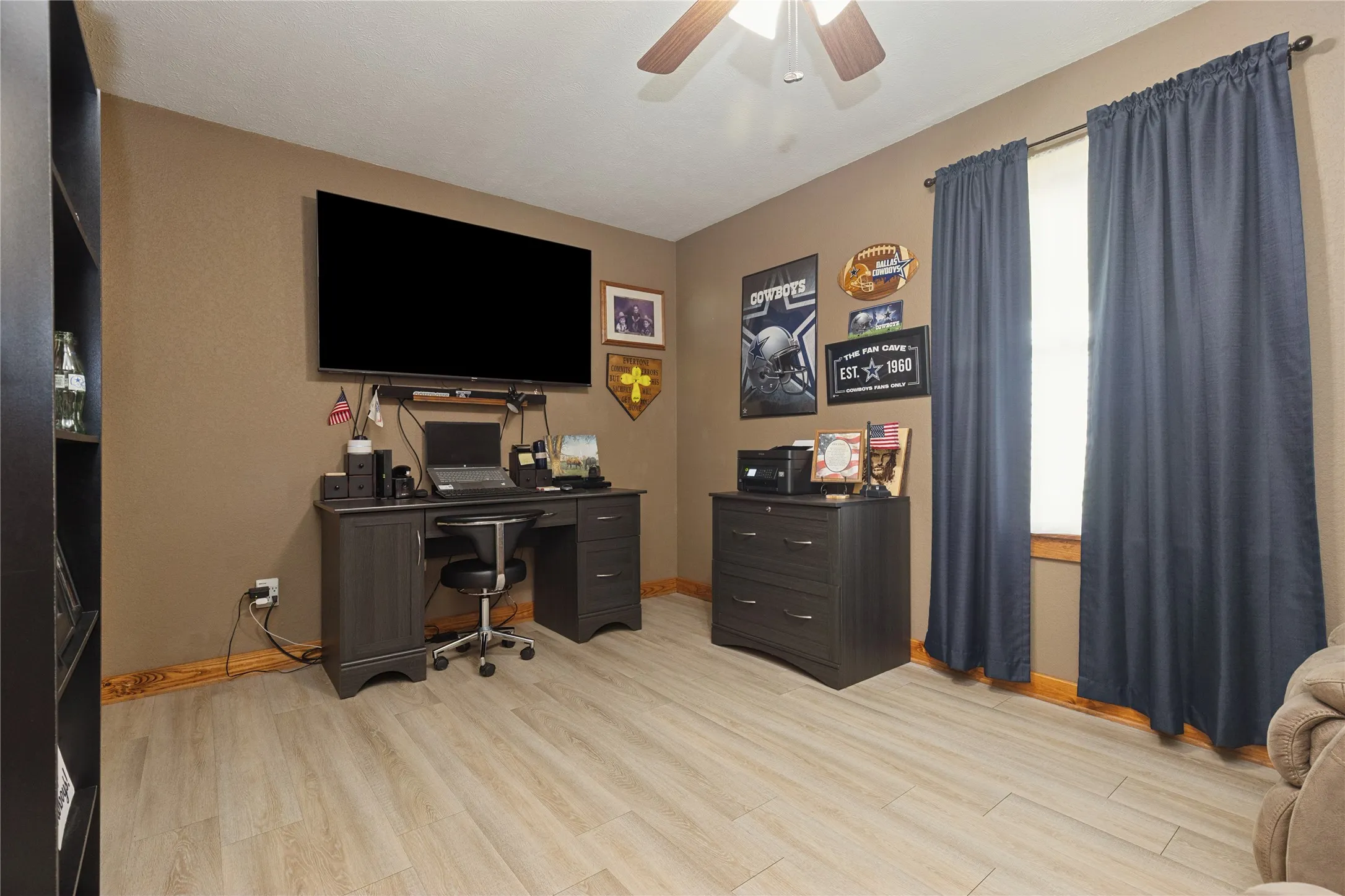 Single Family Residence For Sale in Bowie County , 11 CR 3103, New Boston, Texas 75570, 3 Bedroom, 2 Bathroom, Garage spaces, 2,304 Sqft, built in 2009, mls#21318802, Real Estate Agent in New Boston, Homes For Sale in Bowie county, Homes For Sale in New Boston, Realtor in New Boston Texas, Real Estate Brokerage Independent Realty Texas, Luminita Cordes Realtor