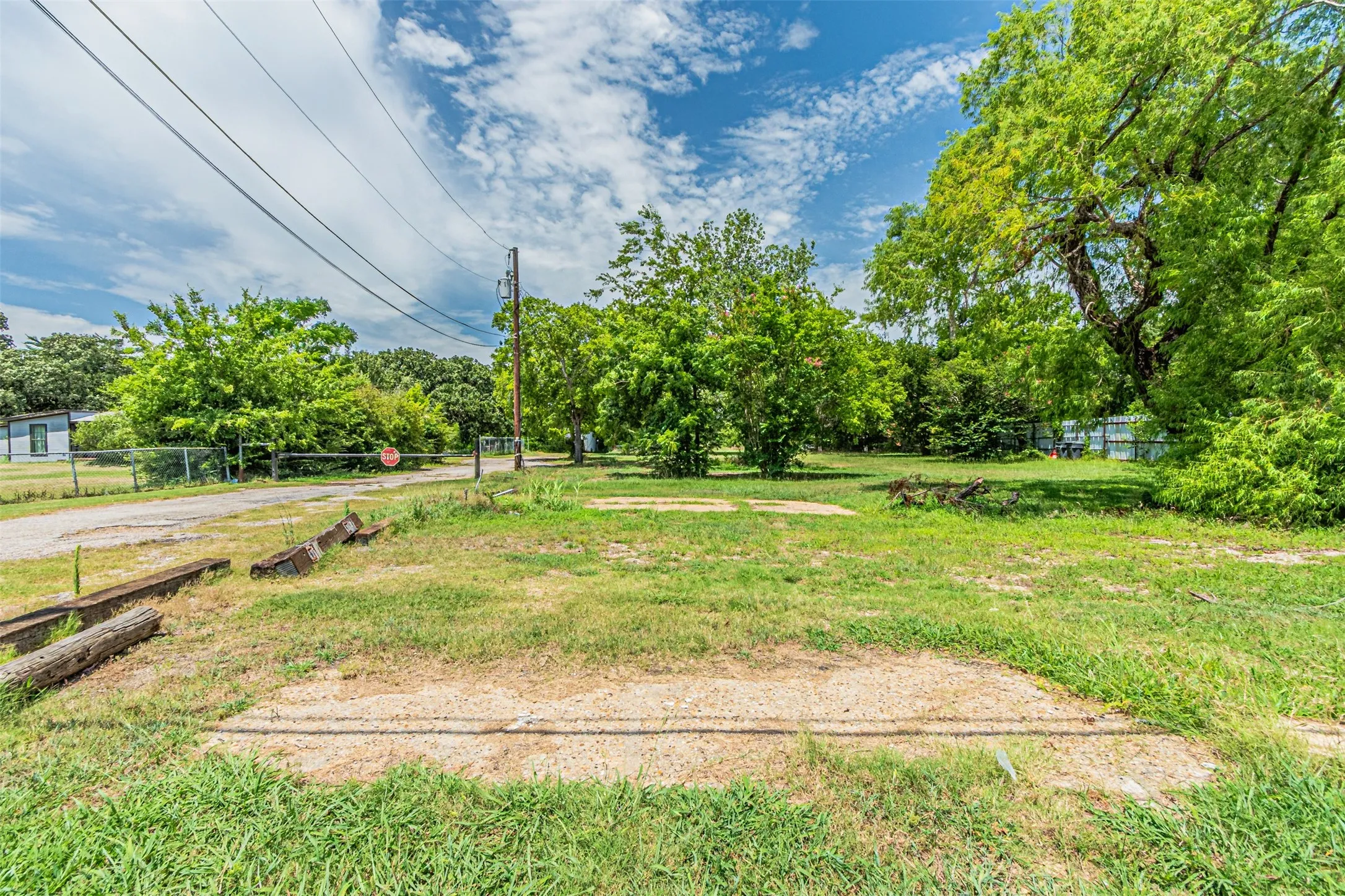 Unimproved Land For Sale in Dallas County , 14831 Seagoville Road, Dallas, Texas 75253, 0, 0, Garage spaces, 0 Sqft, built in 0, mls#21317836, Real Estate Agent in Dallas, Homes For Sale in Dallas county, Homes For Sale in Dallas, Realtor in Dallas Texas, Real Estate Brokerage Independent Realty Texas, Luminita Cordes Realtor