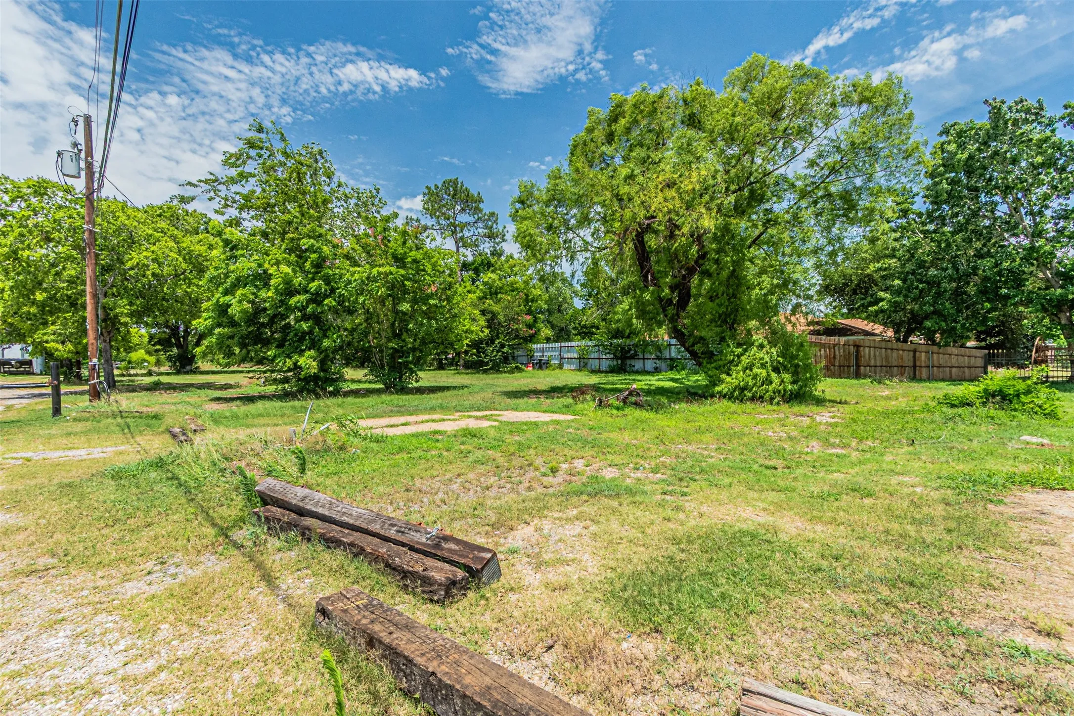 Unimproved Land For Sale in Dallas County , 14831 Seagoville Road, Dallas, Texas 75253, 0, 0, Garage spaces, 0 Sqft, built in 0, mls#21317836, Real Estate Agent in Dallas, Homes For Sale in Dallas county, Homes For Sale in Dallas, Realtor in Dallas Texas, Real Estate Brokerage Independent Realty Texas, Luminita Cordes Realtor