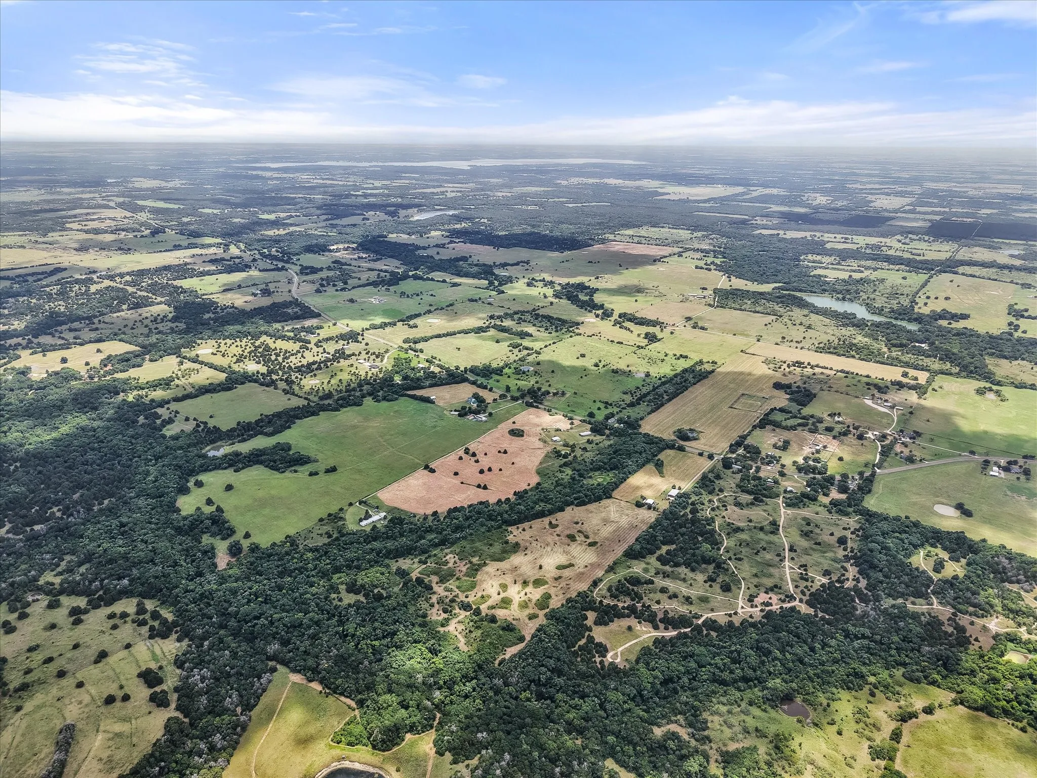 Mobile Home For Sale in Navarro County , 5144 S Fm 55, Blooming Grove, Texas 76626, 3 Bedroom, 2 Bathroom, Garage spaces, 2,159 Sqft, built in 1998, mls#21318815, Real Estate Agent in Blooming Grove, Homes For Sale in Navarro county, Homes For Sale in Blooming Grove, Realtor in Blooming Grove Texas, Real Estate Brokerage Independent Realty Texas, Luminita Cordes Realtor