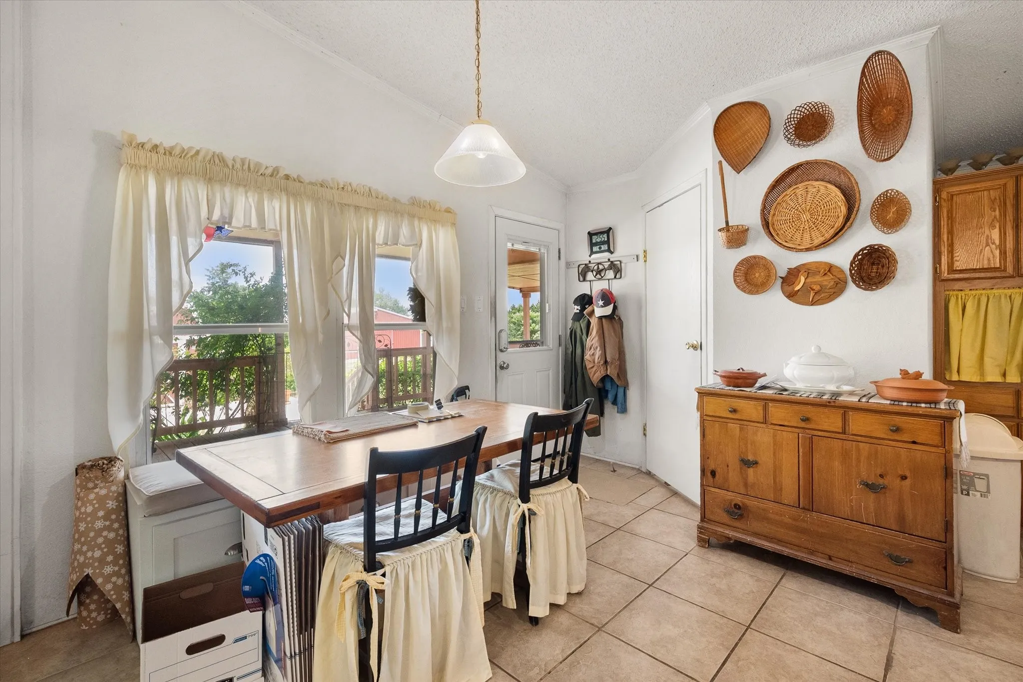 Mobile Home For Sale in Navarro County , 5144 S Fm 55, Blooming Grove, Texas 76626, 3 Bedroom, 2 Bathroom, Garage spaces, 2,159 Sqft, built in 1998, mls#21318815, Real Estate Agent in Blooming Grove, Homes For Sale in Navarro county, Homes For Sale in Blooming Grove, Realtor in Blooming Grove Texas, Real Estate Brokerage Independent Realty Texas, Luminita Cordes Realtor