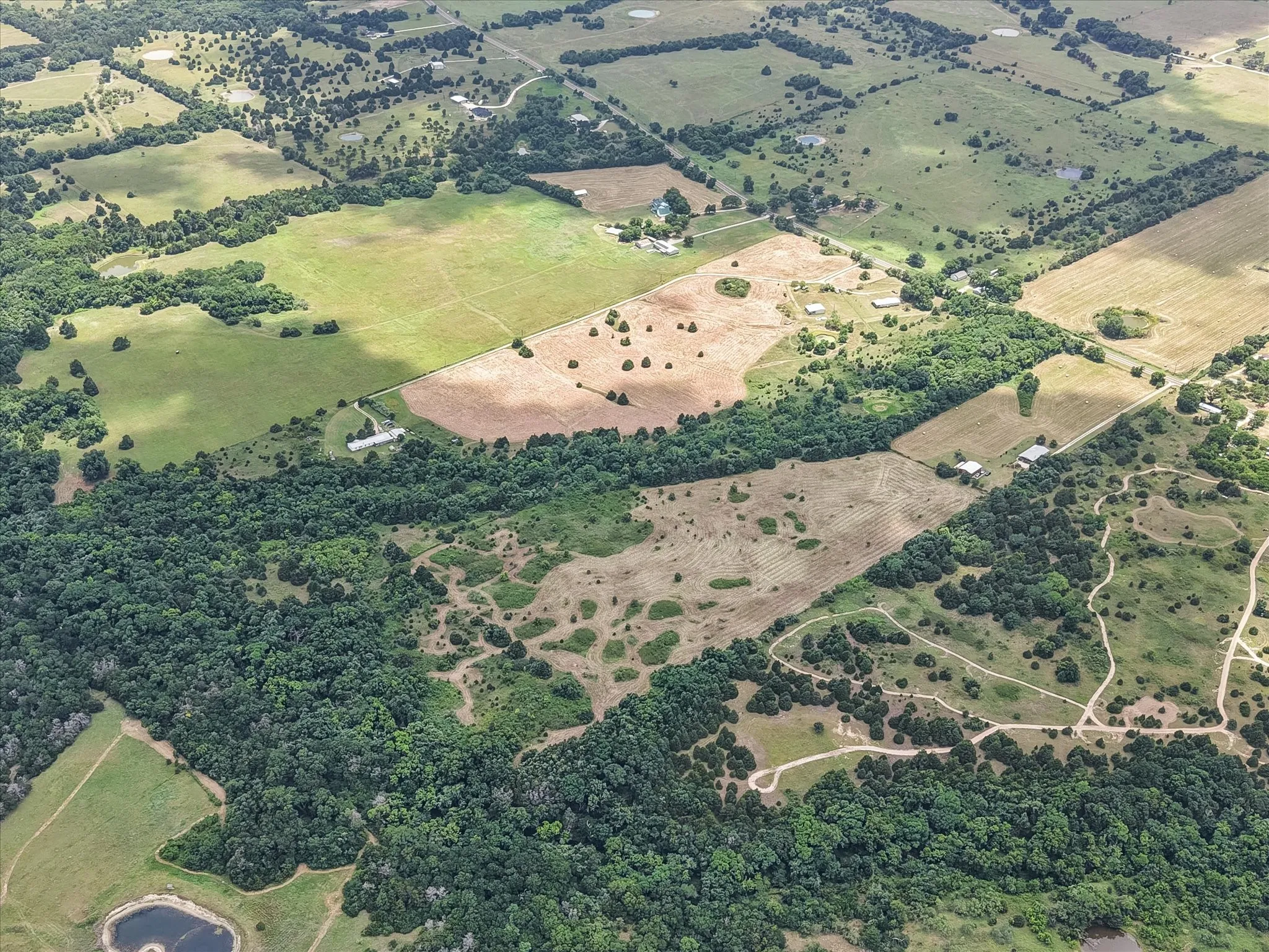 Mobile Home For Sale in Navarro County , 5144 S Fm 55, Blooming Grove, Texas 76626, 3 Bedroom, 2 Bathroom, Garage spaces, 2,159 Sqft, built in 1998, mls#21318815, Real Estate Agent in Blooming Grove, Homes For Sale in Navarro county, Homes For Sale in Blooming Grove, Realtor in Blooming Grove Texas, Real Estate Brokerage Independent Realty Texas, Luminita Cordes Realtor