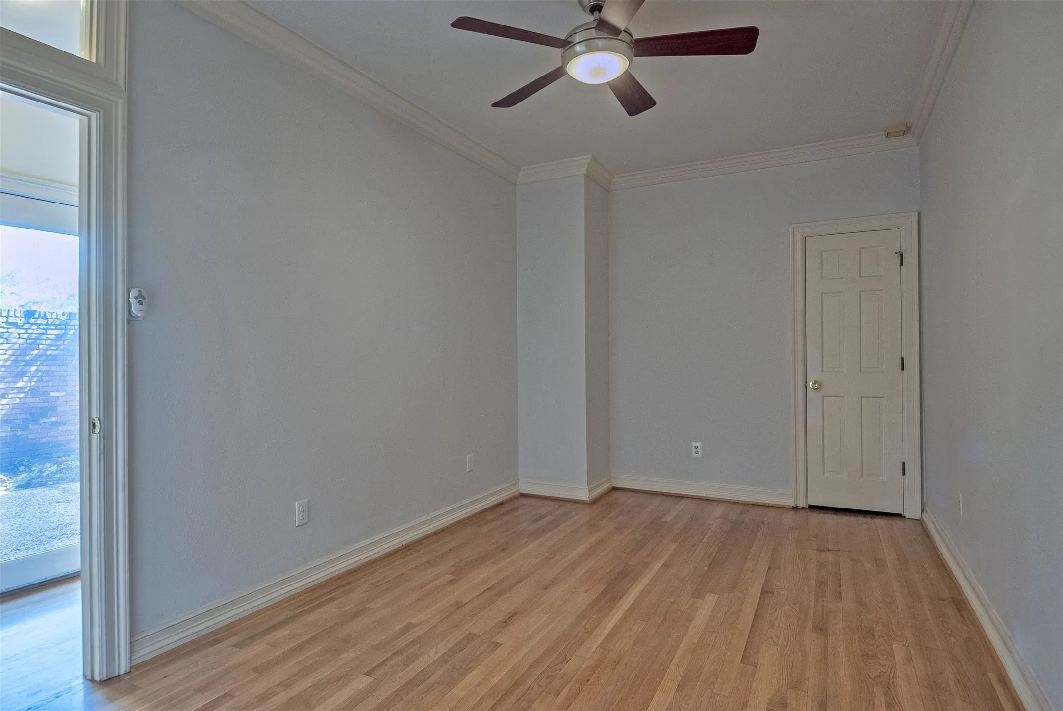 Townhouse For Rent in Dallas County , 4100 Lovers Lane, University Park, Texas 75225, 4 Bedroom, 3 Bathroom, 2 Garage spaces, 2,881 Sqft, built in 1979, mls#21318608, Real Estate Agent in University Park, Homes For Rent in Dallas county, Homes For Rent in University Park, Realtor in University Park Texas, Real Estate Brokerage Independent Realty Texas, Luminita Cordes Realtor