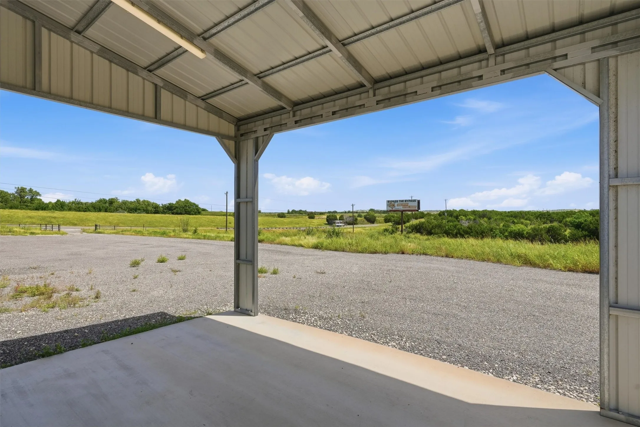 Retail For Sale in Hood County , 6021 E US Highway 377, Granbury, Texas 76049, 0, 0, Garage spaces, 0 Sqft, built in 2023, mls#21318052, Real Estate Agent in Granbury, Homes For Sale in Hood county, Homes For Sale in Granbury, Realtor in Granbury Texas, Real Estate Brokerage Independent Realty Texas, Luminita Cordes Realtor