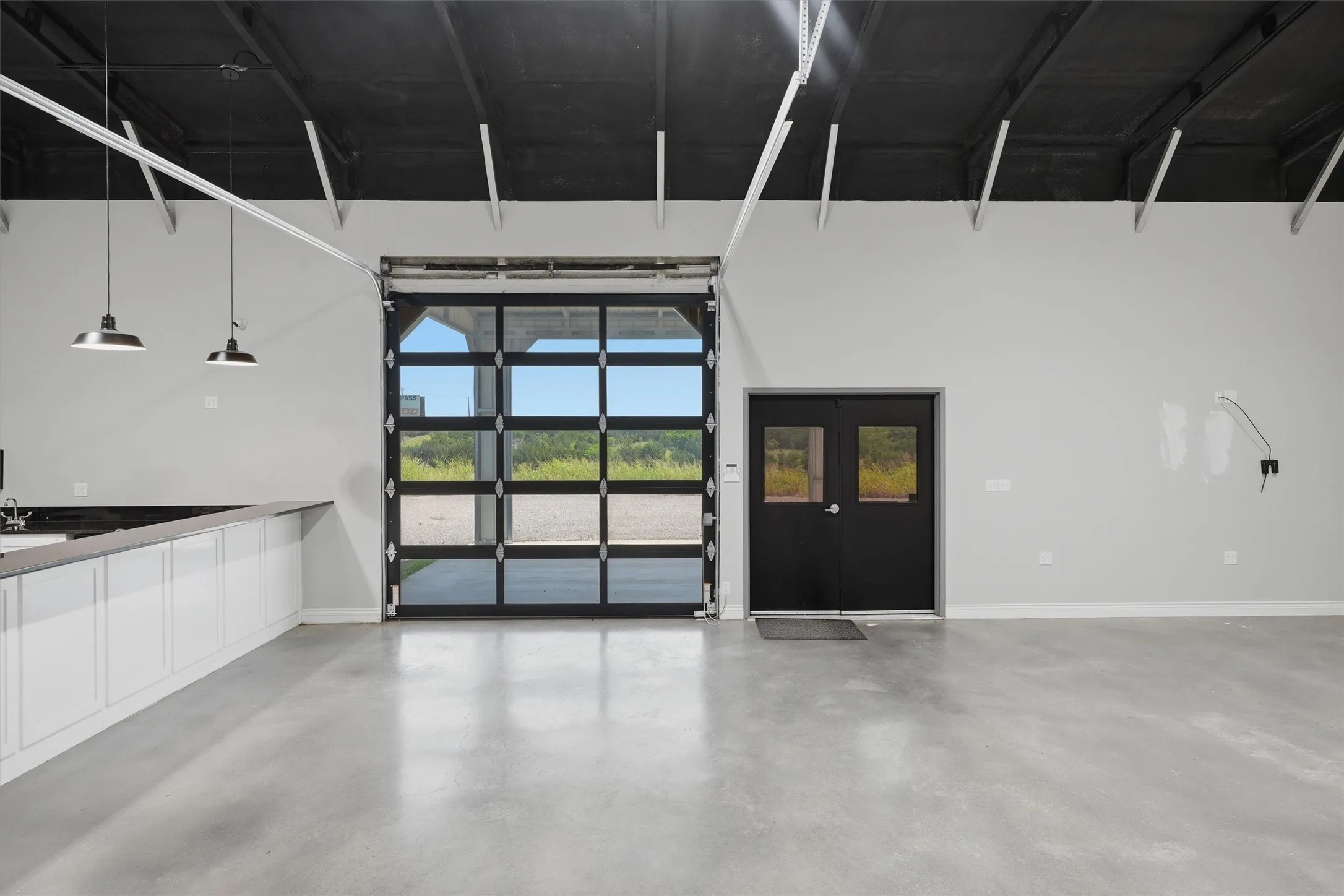 Retail For Sale in Hood County , 6021 E US Highway 377, Granbury, Texas 76049, 0, 0, Garage spaces, 0 Sqft, built in 2023, mls#21318052, Real Estate Agent in Granbury, Homes For Sale in Hood county, Homes For Sale in Granbury, Realtor in Granbury Texas, Real Estate Brokerage Independent Realty Texas, Luminita Cordes Realtor
