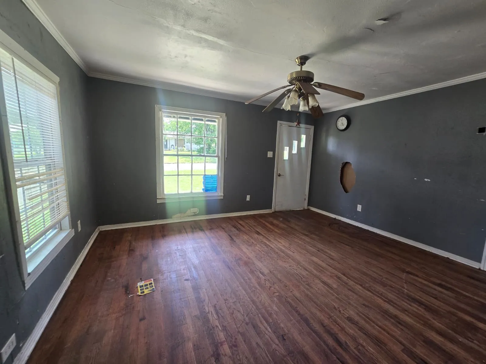 Single Family Residence For Sale in Hopkins County , 1021 Mulberry Street, Sulphur Springs, Texas 75482, 3 Bedroom, 2 Bathroom, Garage spaces, 1,010 Sqft, built in 1940, mls#21316211, Real Estate Agent in Sulphur Springs, Homes For Sale in Hopkins county, Homes For Sale in Sulphur Springs, Realtor in Sulphur Springs Texas, Real Estate Brokerage Independent Realty Texas, Luminita Cordes Realtor