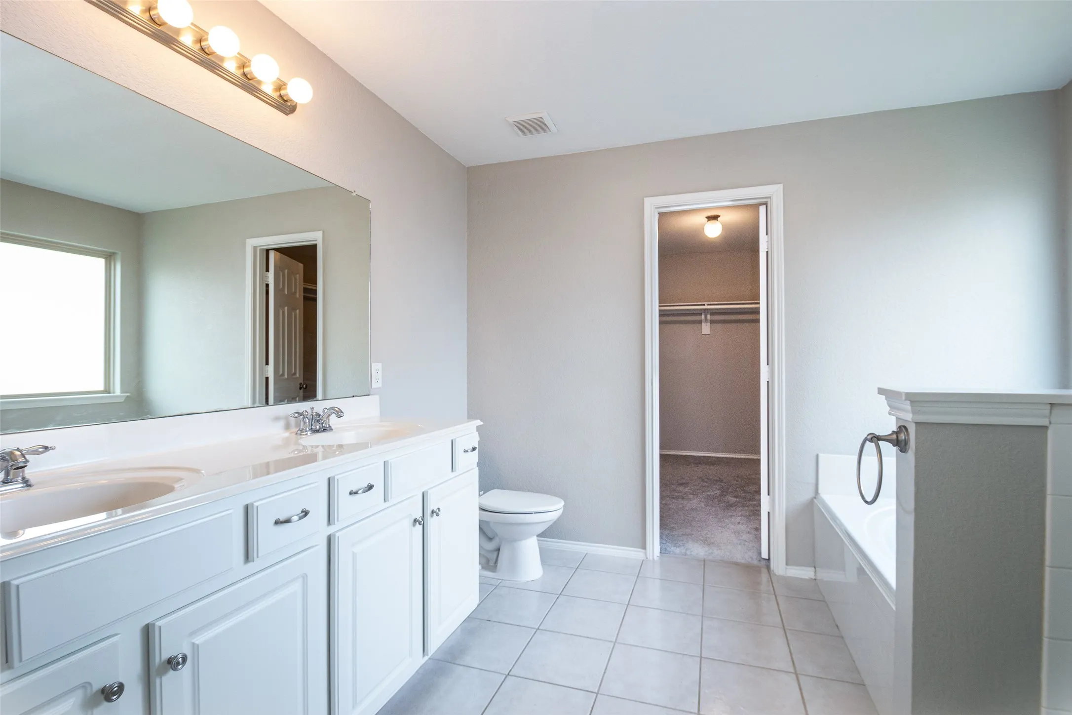 Single Family Residence For Rent in Collin County , 3904 Ironstone Lane, Mc Kinney, Texas 75070, 3 Bedroom, 3 Bathroom, 2 Garage spaces, 2,280 Sqft, built in 2007, mls#21317463, Real Estate Agent in Mc Kinney, Homes For Rent in Collin county, Homes For Rent in Mc Kinney, Realtor in Mc Kinney Texas, Real Estate Brokerage Independent Realty Texas, Luminita Cordes Realtor