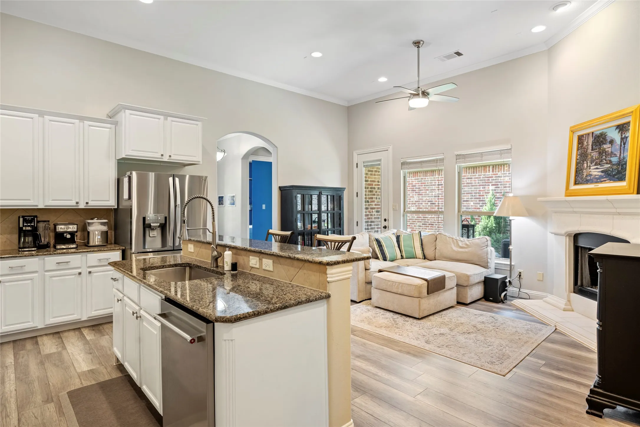Single Family Residence For Sale in Denton County , 8721 Ludlow Drive, Frisco, Texas 75036, 3 Bedroom, 2 Bathroom, 2 Garage spaces, 1,602 Sqft, built in 2014, mls#21317846, Real Estate Agent in Frisco, Homes For Sale in Denton county, Homes For Sale in Frisco, Realtor in Frisco Texas, Real Estate Brokerage Independent Realty Texas, Luminita Cordes Realtor