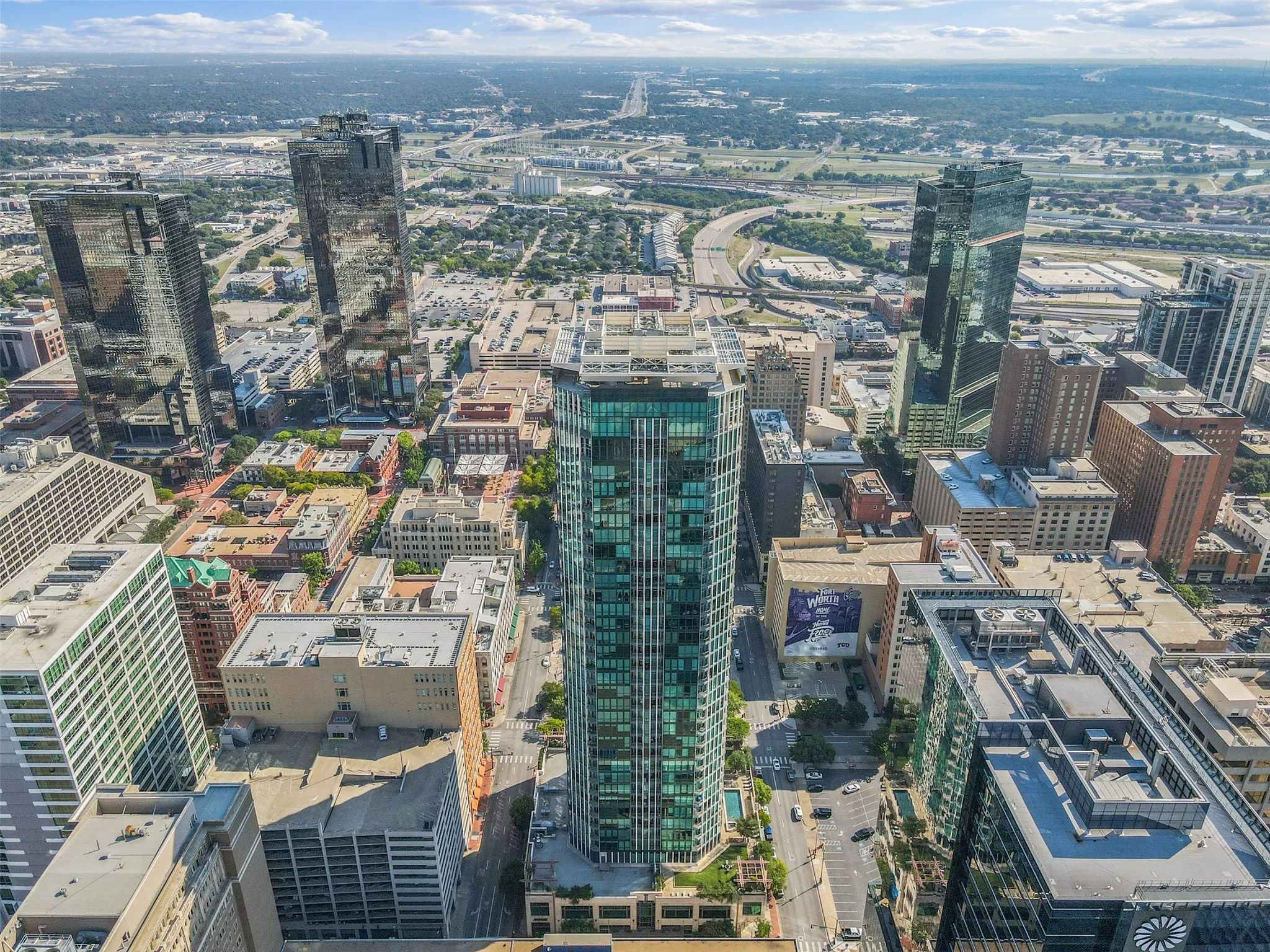 Condominium For Sale in Tarrant County , 500 Throckmorton Street 3506, Fort Worth, Texas 76102, 0, 0, 4 Garage spaces, 3,666 Sqft, built in 2005, Price $950,000, mls#21318851, Real Estate Agent in Fort Worth, Homes For Sale in Tarrant county, Homes For Sale in Fort Worth, Realtor in Fort Worth Texas, Real Estate Brokerage Independent Realty Texas, Luminita Cordes Realtor