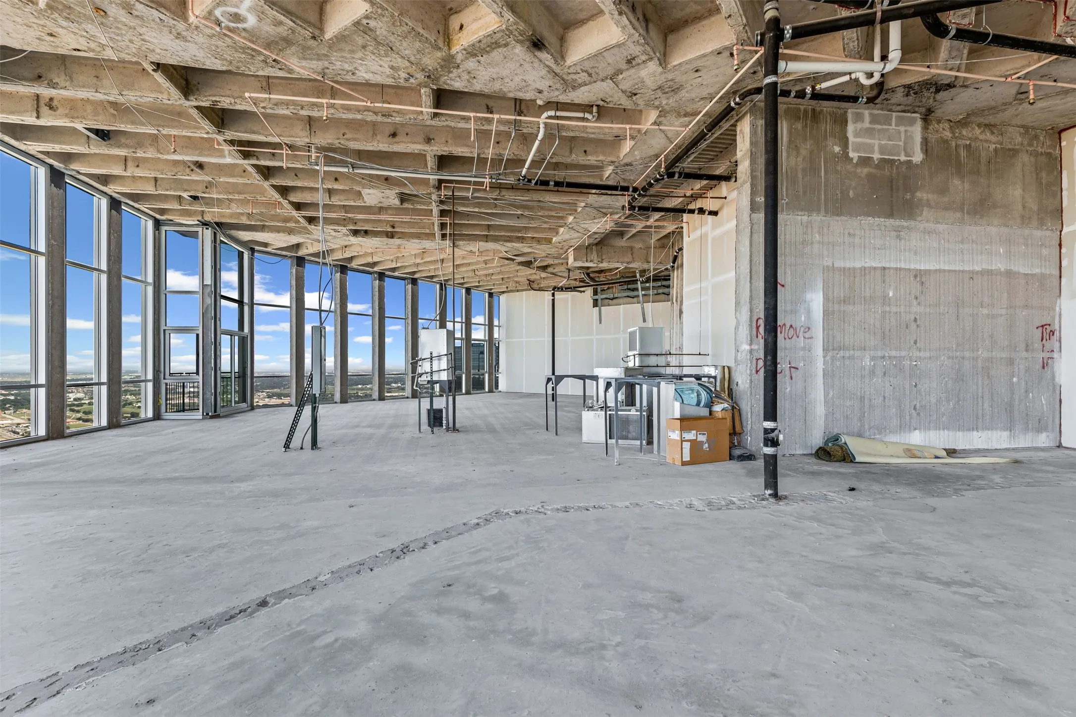 Condominium For Sale in Tarrant County , 500 Throckmorton Street 3506, Fort Worth, Texas 76102, 0, 0, 4 Garage spaces, 3,666 Sqft, built in 2005, Price $950,000, mls#21318851, Real Estate Agent in Fort Worth, Homes For Sale in Tarrant county, Homes For Sale in Fort Worth, Realtor in Fort Worth Texas, Real Estate Brokerage Independent Realty Texas, Luminita Cordes Realtor